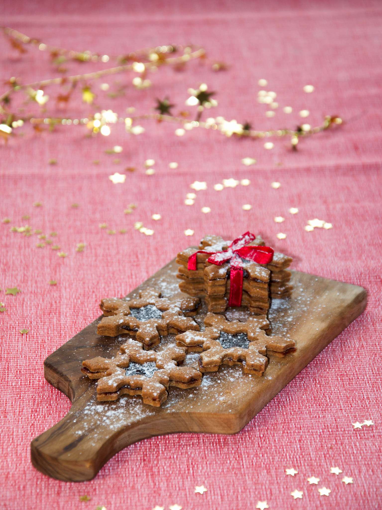 18.00 - 105.00 mm f/3.5 - 5.6 sample photo. Christmas cookies photography