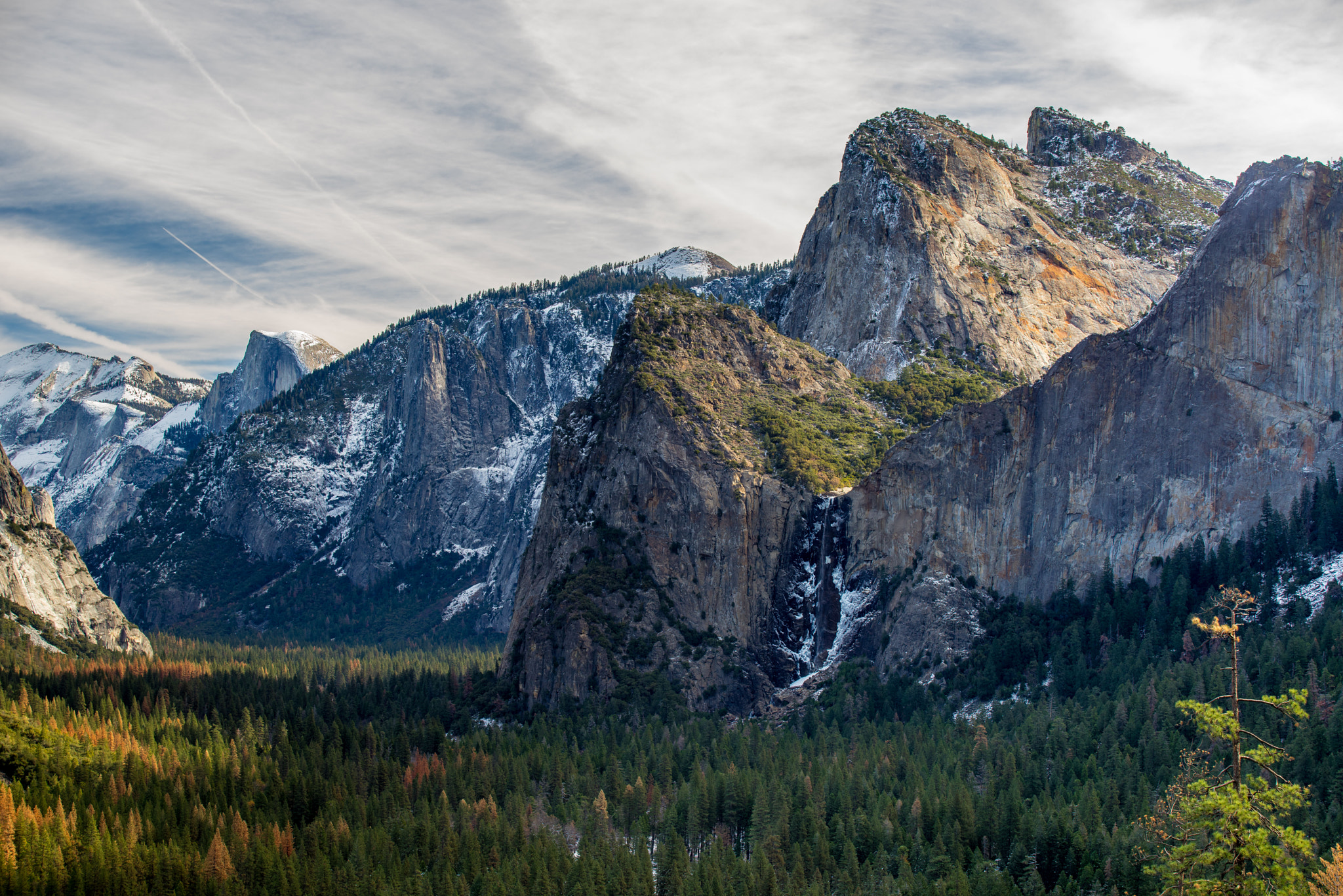 70-200mm F2.8 OSS sample photo. Sentinel falls photography
