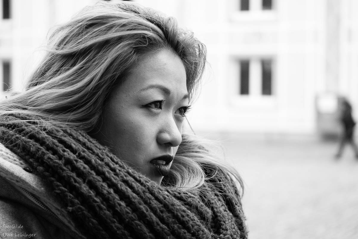 Panasonic Leica DG Macro-Elmarit 45mm F2.8 ASPH OIS sample photo. Le on the place photography