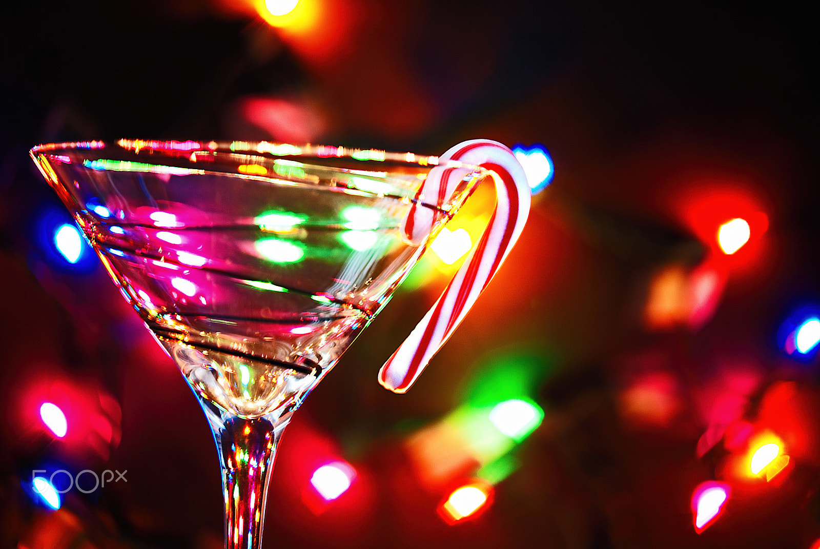 Nikon AF-S Micro-Nikkor 60mm F2.8G ED sample photo. Christmas martini with candy cane photography