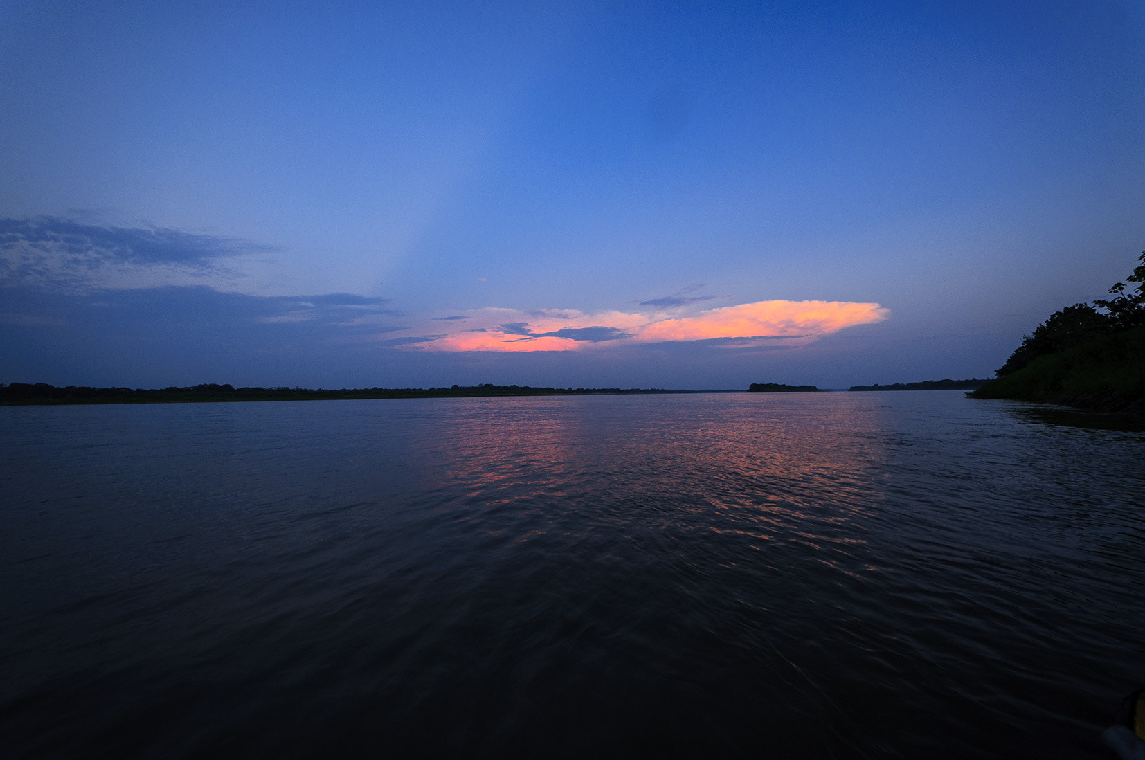 Sigma 8-16mm F4.5-5.6 DC HSM sample photo. Amazonas un viaje multicolor photography