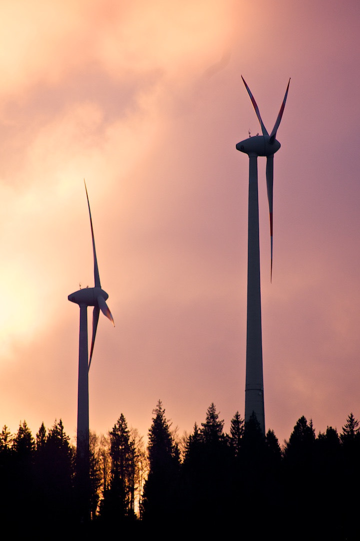 Pentax smc DA 55-300mm F4.0-5.8 ED sample photo. Windmill photography