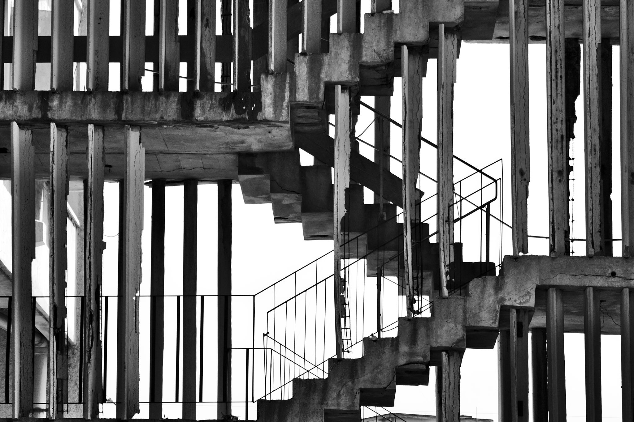 Canon EF-S 18-135mm F3.5-5.6 IS STM sample photo. In beton gegossen photography