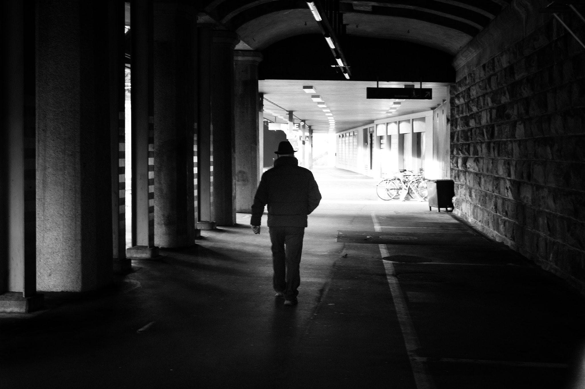 Leica Summilux-M 35mm F1.4 ASPH sample photo. Silhouette photography