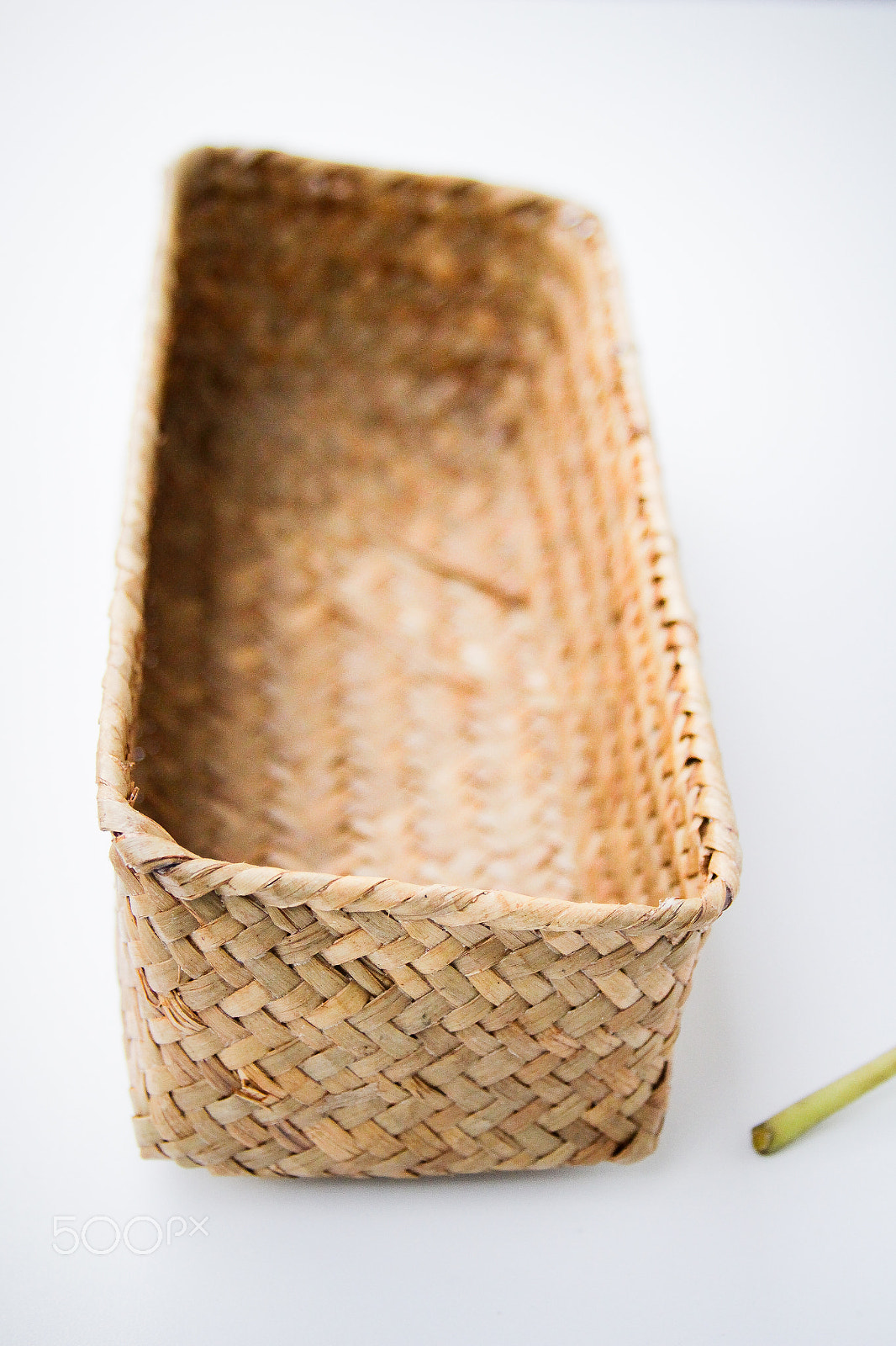 Canon EF 28-135mm F3.5-5.6 IS USM sample photo. Minimal photography