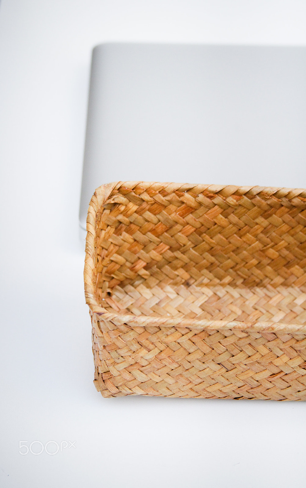 Canon EF 28-135mm F3.5-5.6 IS USM sample photo. Minimal photography