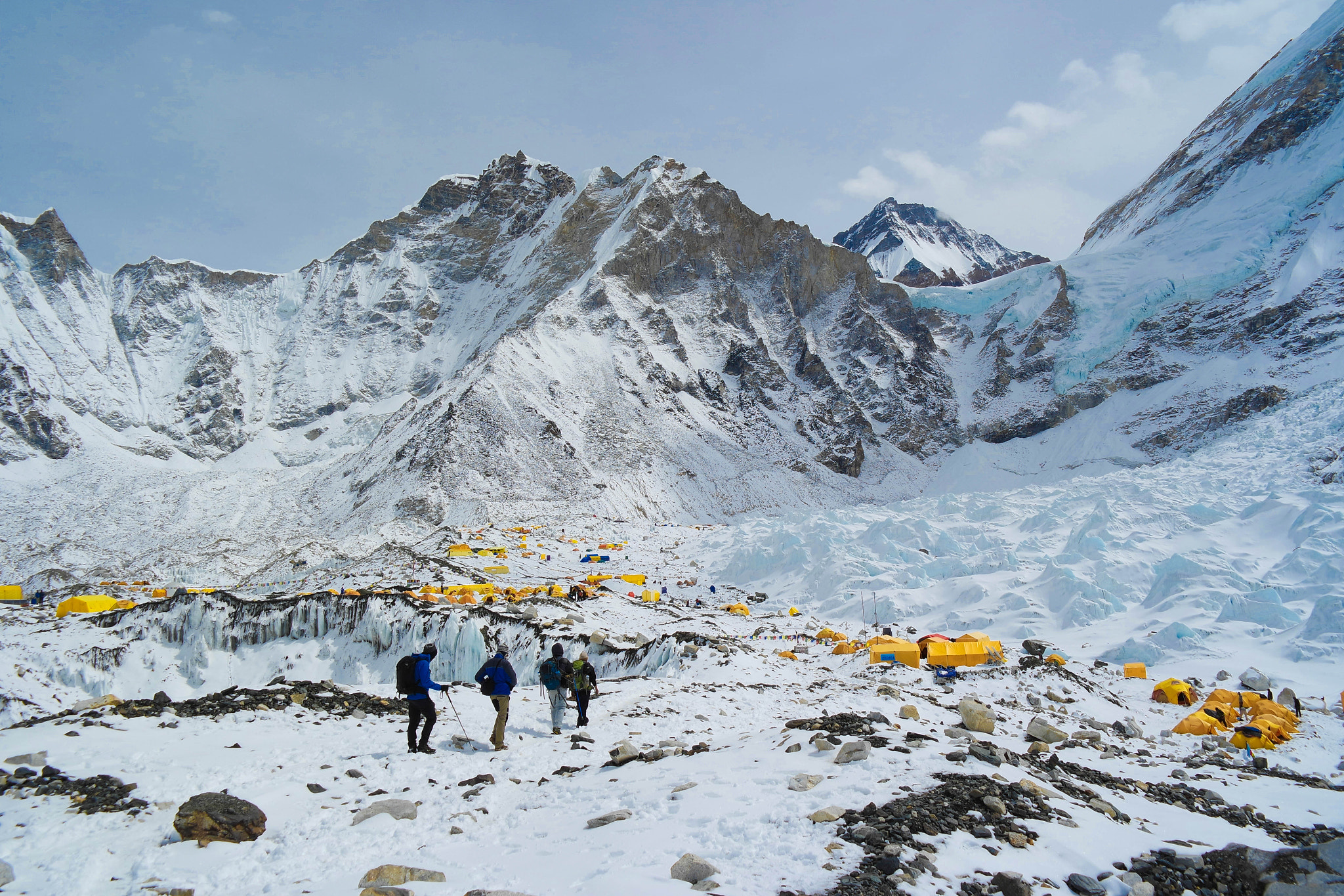 Samsung NX3000 + NX 18-55mm F3.5-5.6 sample photo. Everest base camp photography