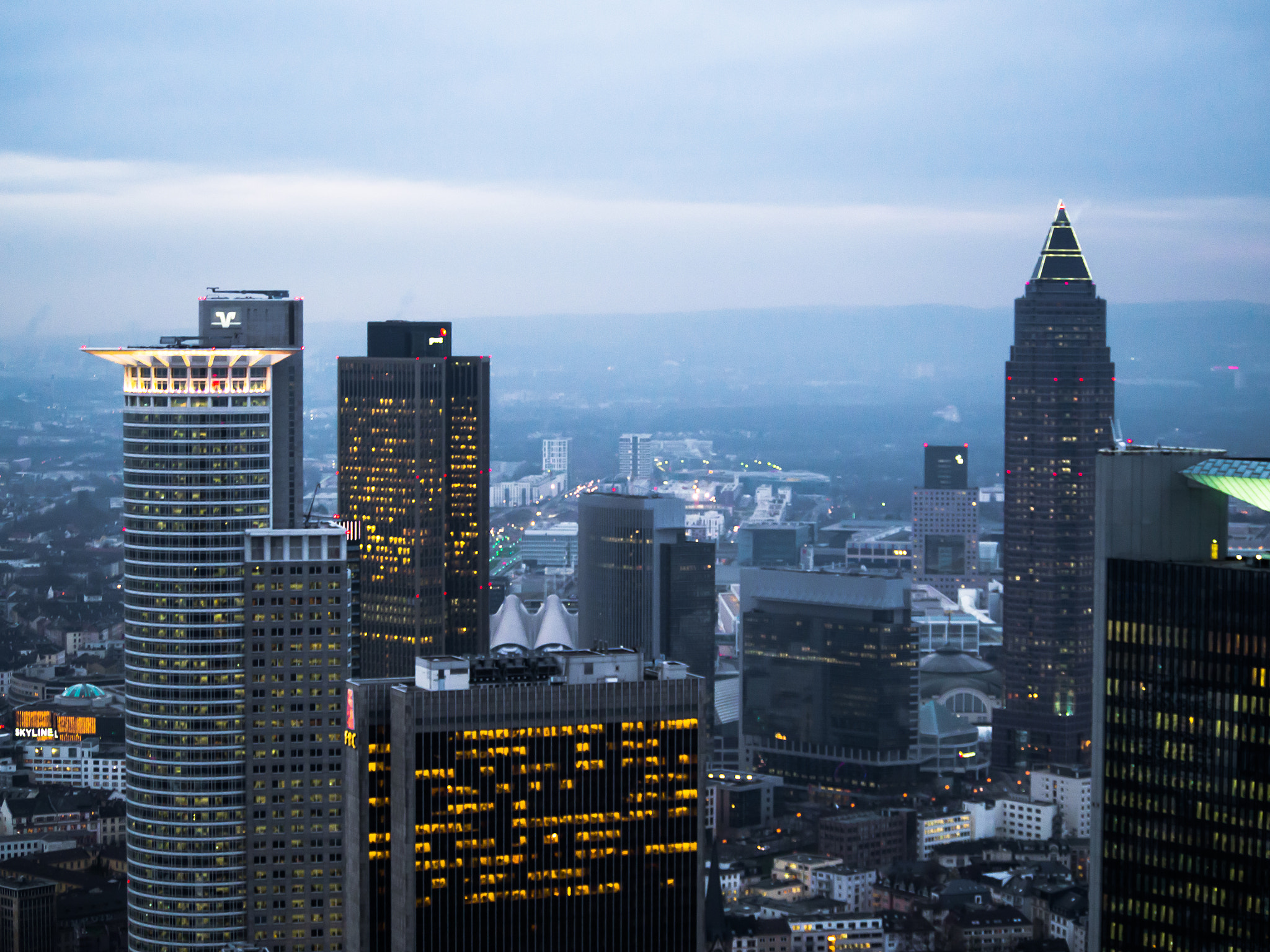 Olympus OM-D E-M10 sample photo. Frankfurt photography
