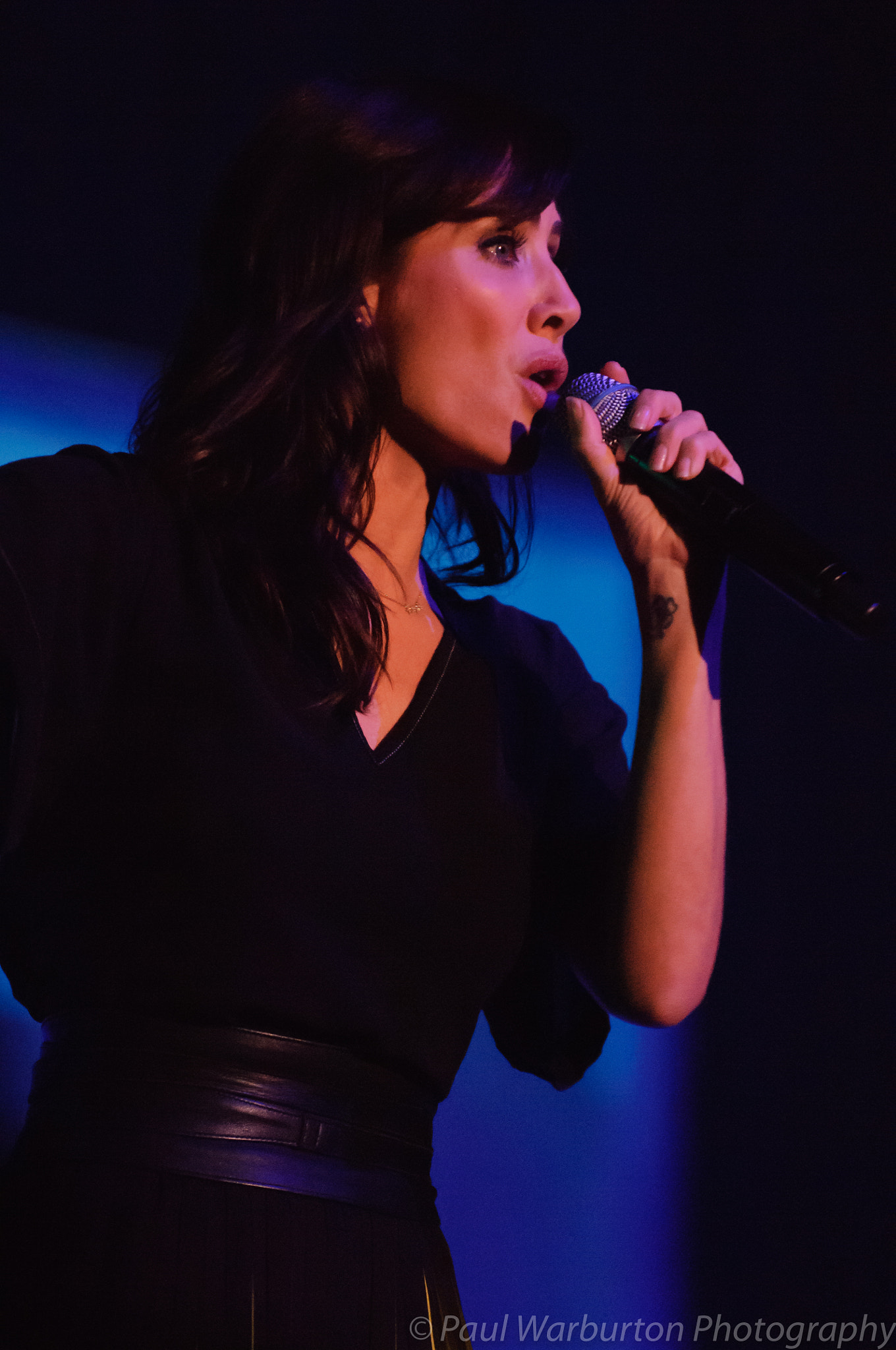Nikon D2X sample photo. Natalie imbruglia in concert at the echo arena, liverpool, uk photography