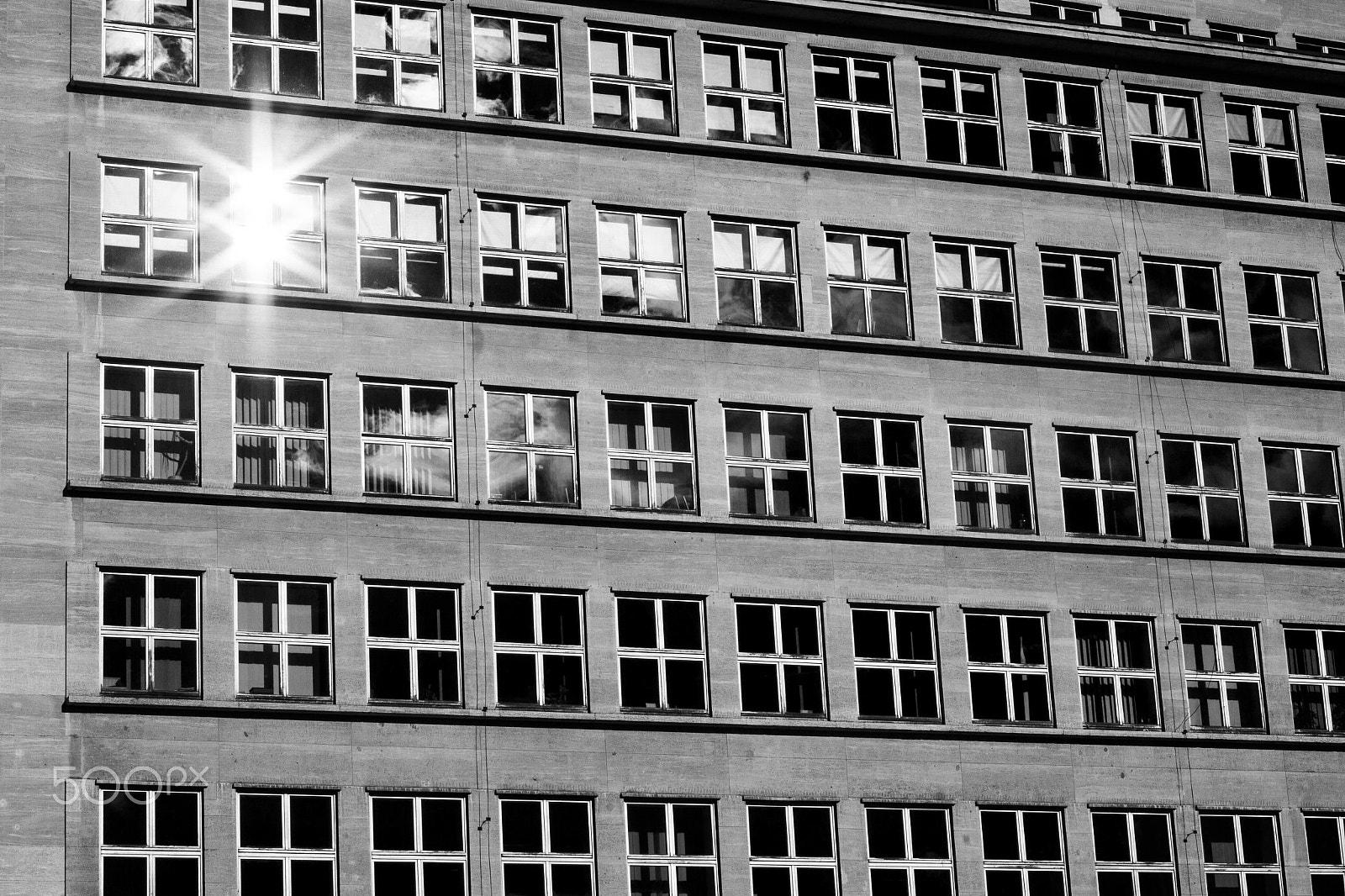 Canon EF 28-80mm f/3.5-5.6 sample photo. Windows photography