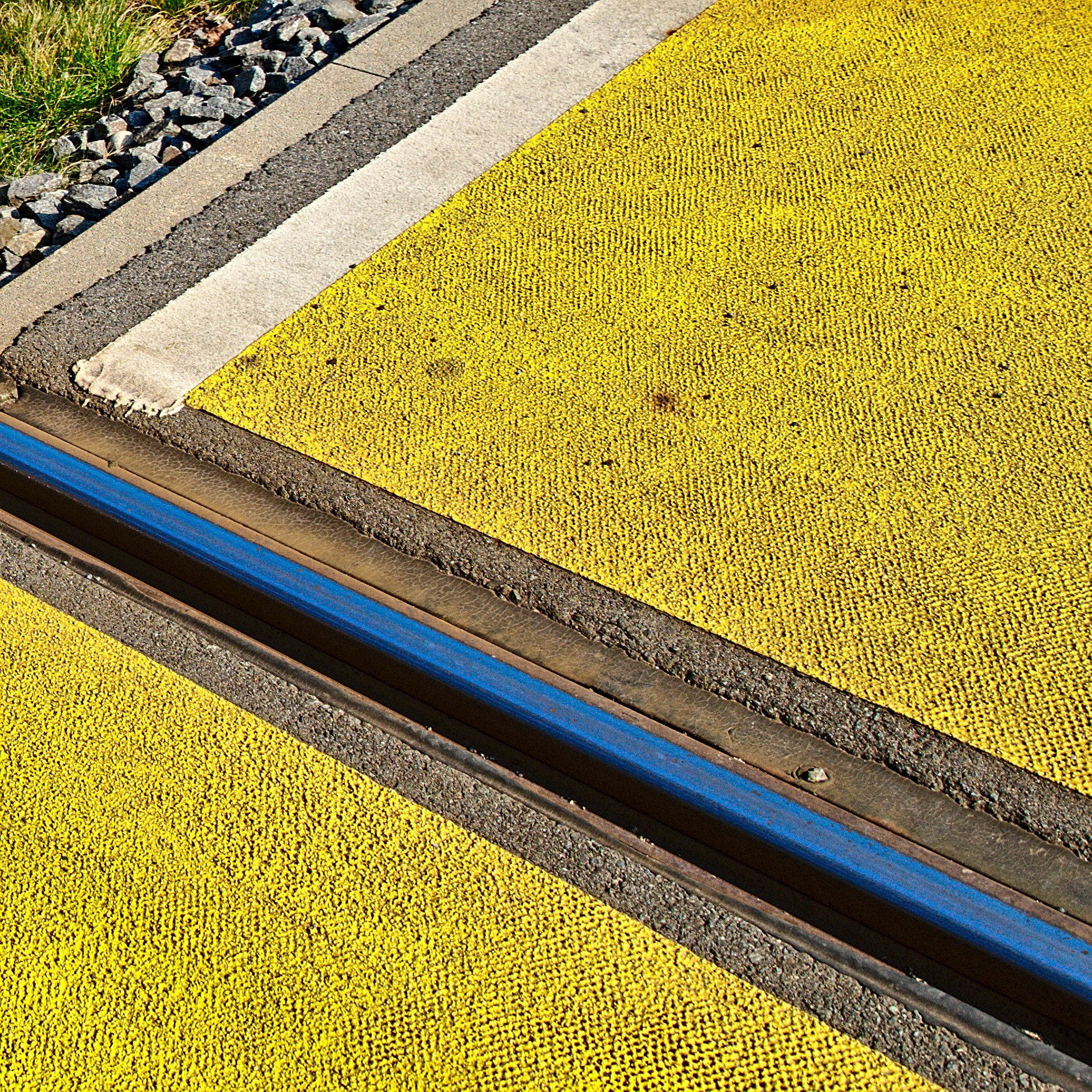 Canon EF 24-70mm F2.8L II USM sample photo. Gleis track photography