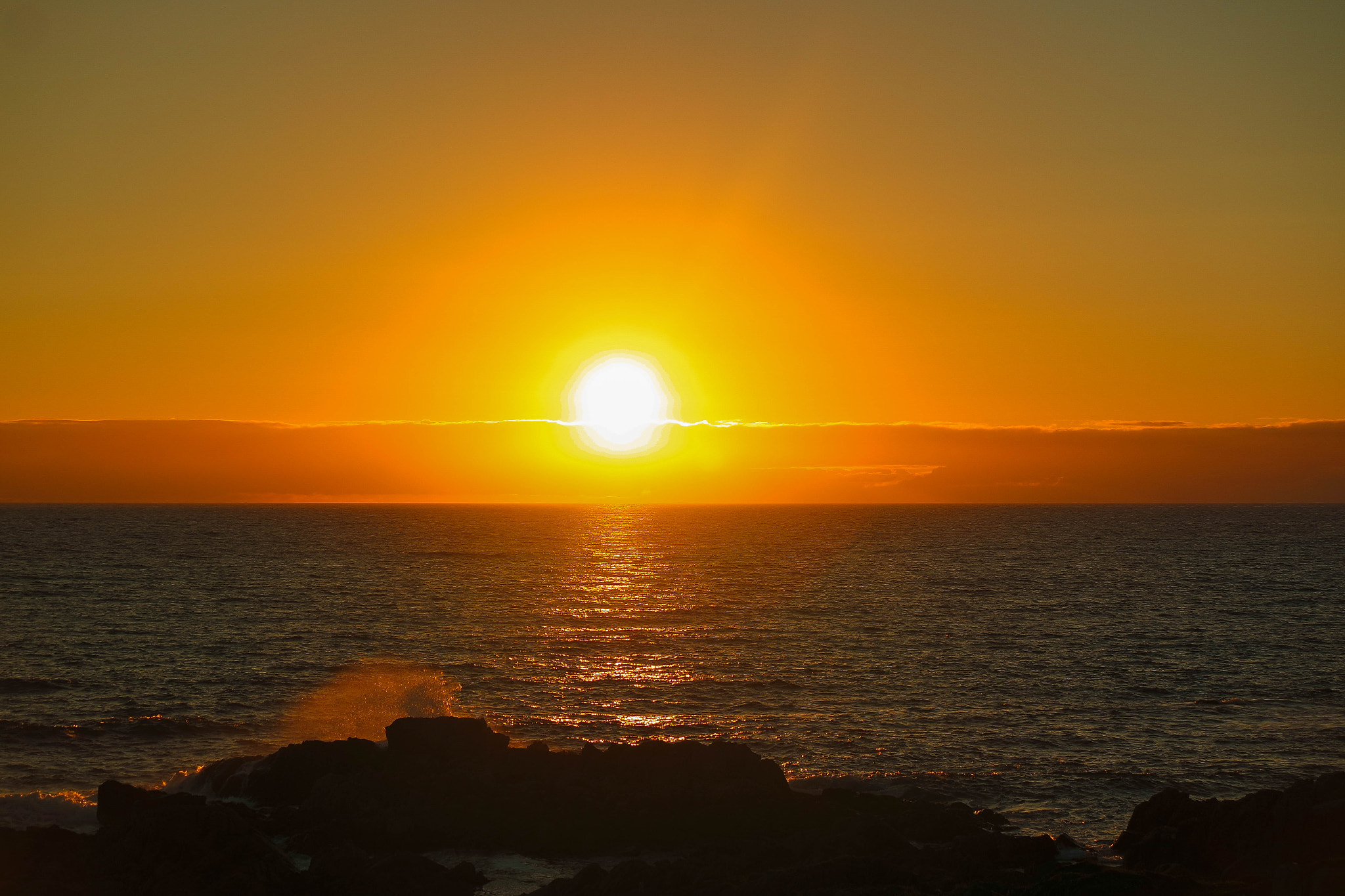 Samsung NX3000 + NX 50-200mm F4-5.6 sample photo. Sunset in the atlantic photography