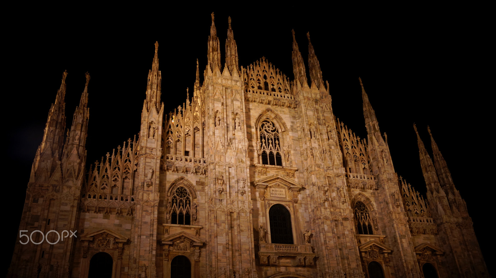 Sony DT 16-105mm F3.5-5.6 sample photo. Cathedral in milano ii photography