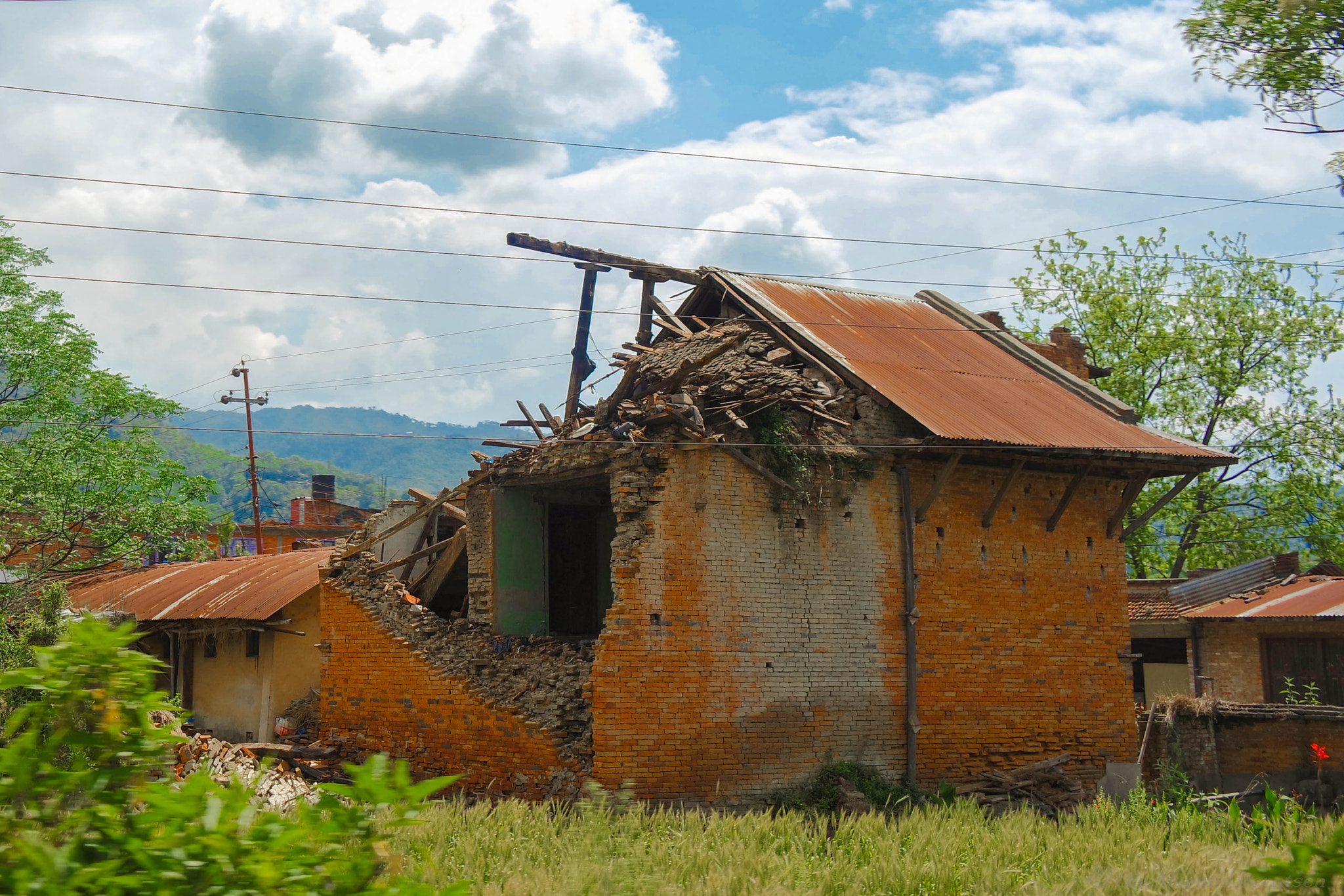 Samsung NX3000 + NX 18-55mm F3.5-5.6 sample photo. Nepal earthquake 2015 photography