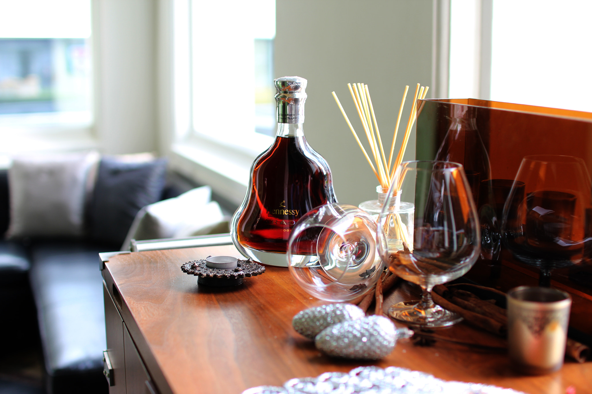 Sigma 30mm F1.4 EX DC HSM sample photo. __hennesy whisky__ photography