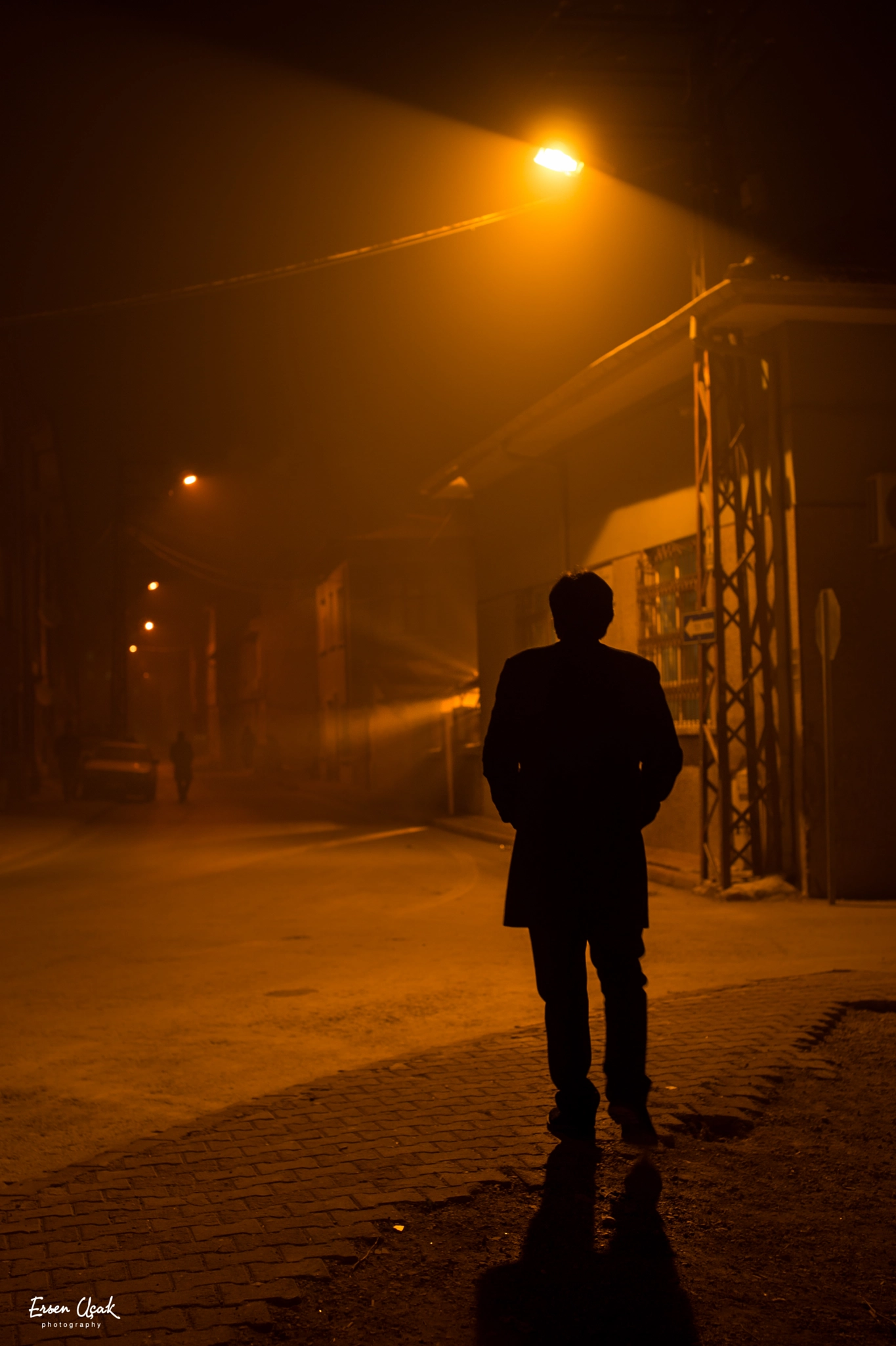Sigma 50mm F1.4 EX DG HSM sample photo. Man in the shadows photography