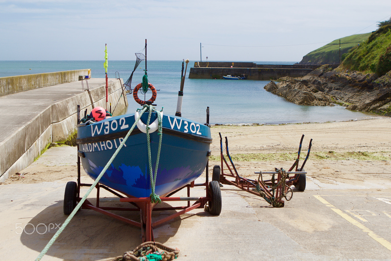 Canon EF 24-70mm F2.8L USM sample photo. Boat at ardmore beach photography