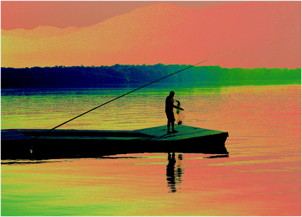 Canon EF 75-300mm f/4-5.6 USM sample photo. Fisherman's  time photography