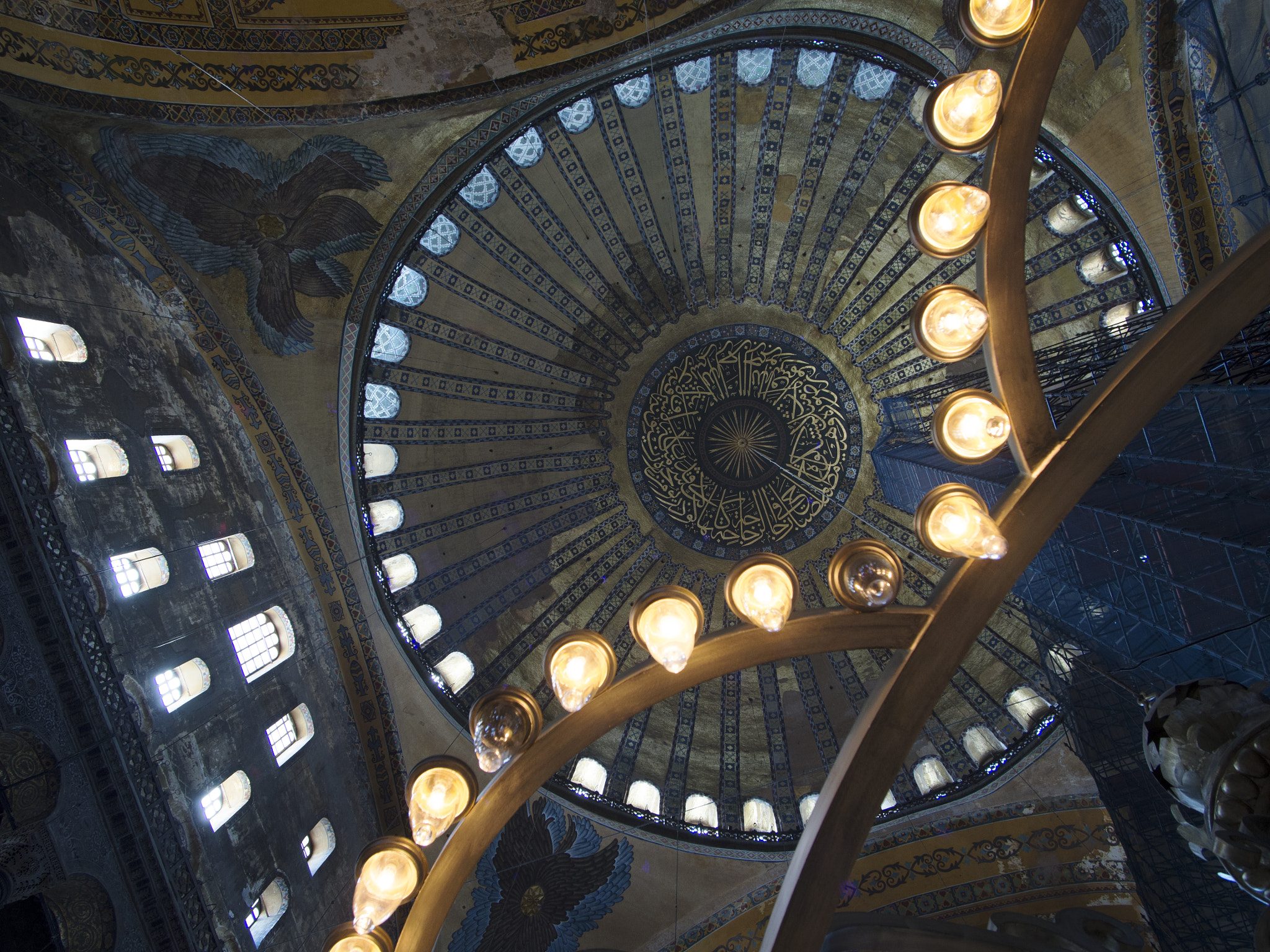 Olympus OM-D E-M5 + Panasonic Lumix G Vario 7-14mm F4 ASPH sample photo. Hagia sofia photography