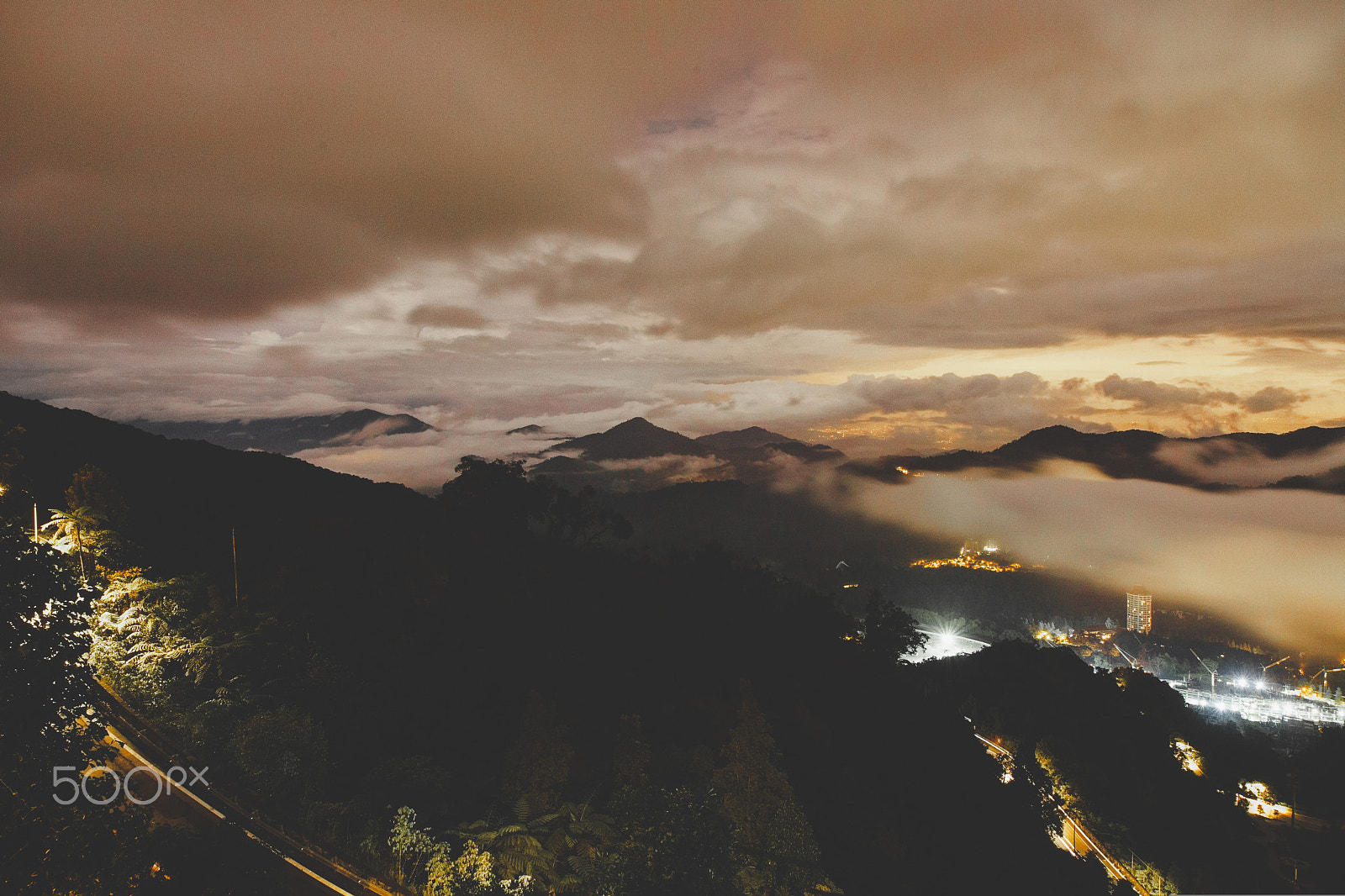 Tokina AT-X Pro 12-24mm F4 (IF) DX sample photo. Untitled photography