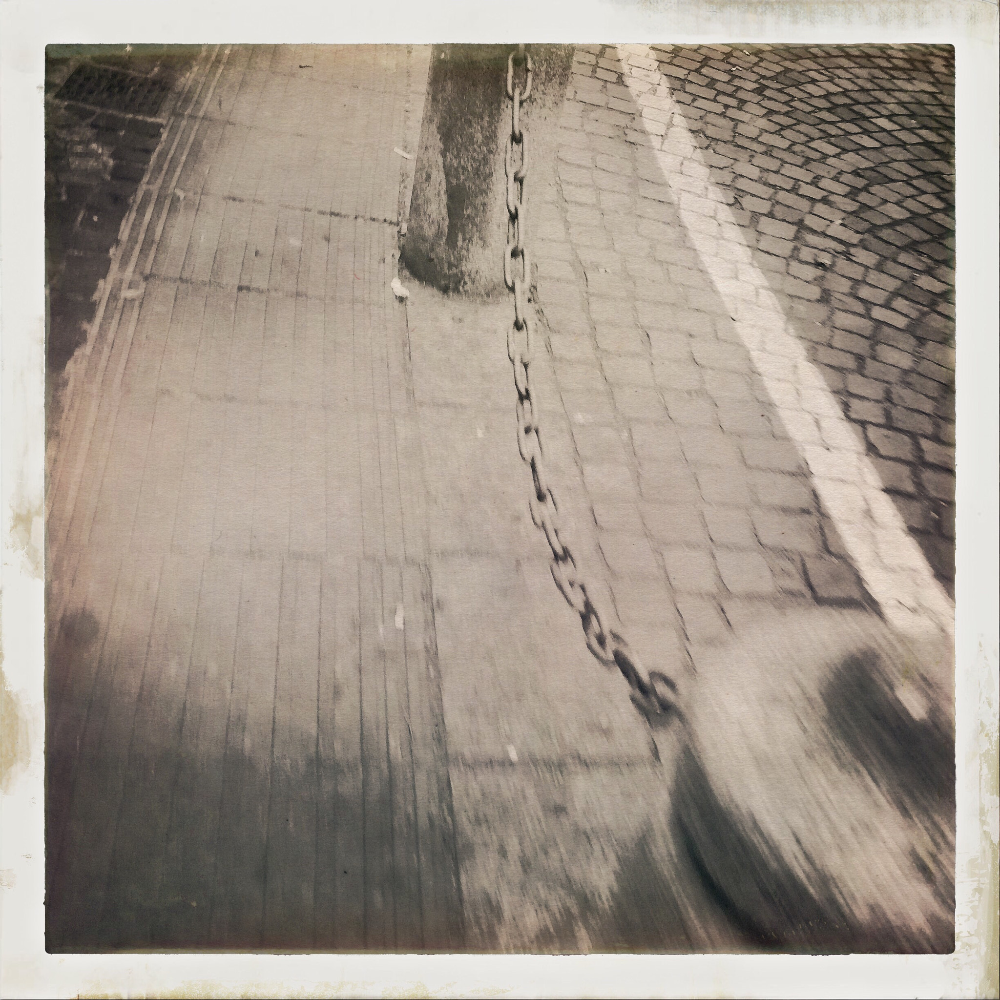 Hipstamatic 304 sample photo