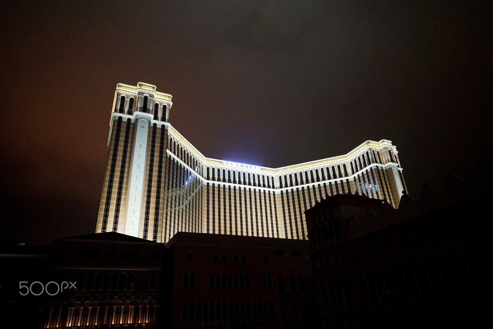 Sony a7R II + Sony E 10-18mm F4 OSS sample photo. Venetian hotel, macau.jpeg photography