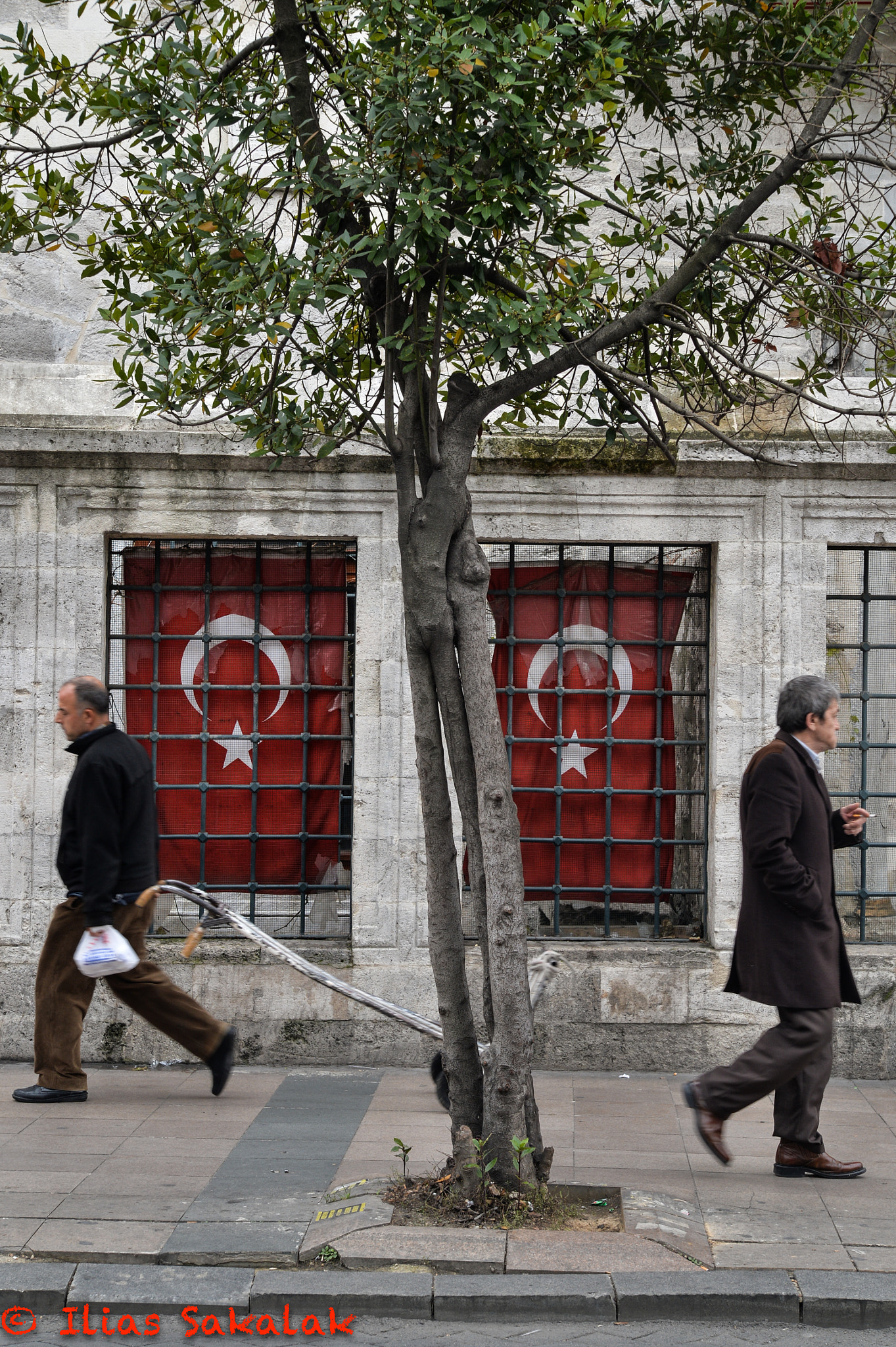 Nikon Df sample photo. Istanbul street photography