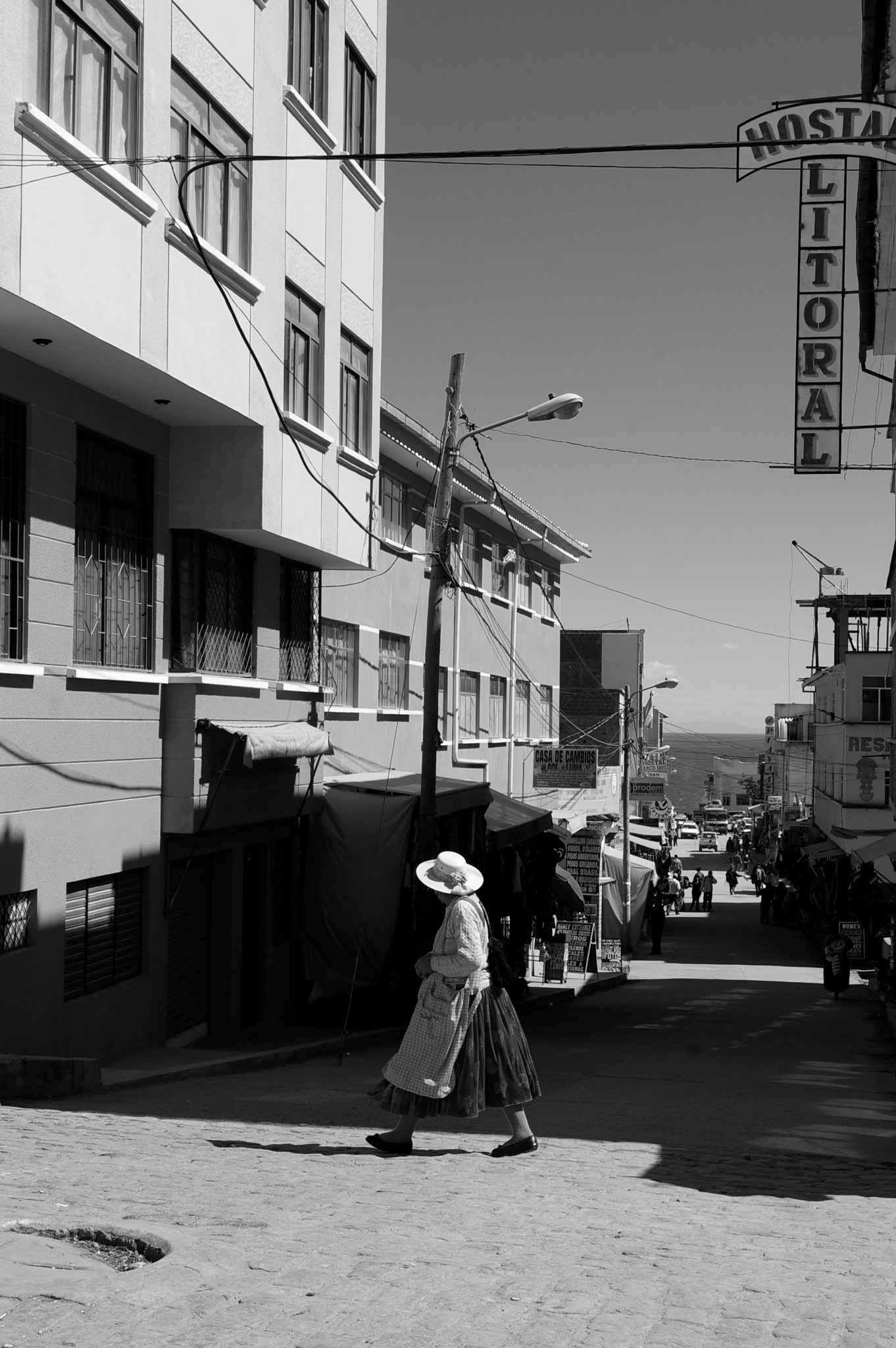 Pentax K110D sample photo. Mujer de copacabana photography