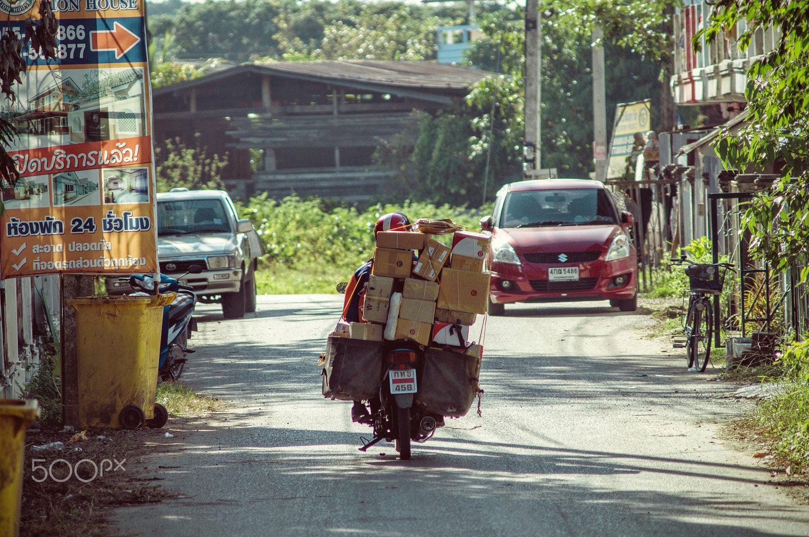 Sony SLT-A57 + Minolta AF 70-210mm F4 Macro sample photo. Faces of thailand photography