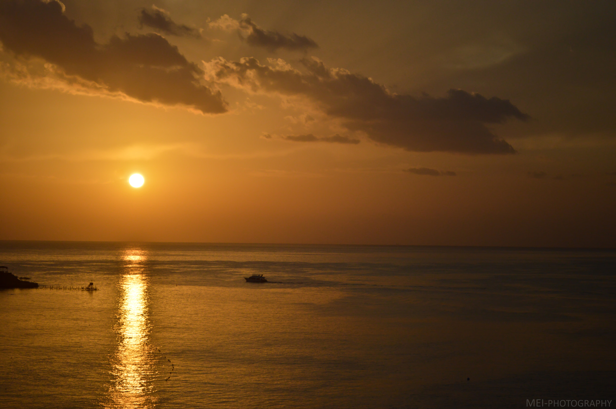 AF Zoom-Nikkor 75-240mm f/4.5-5.6D sample photo. Sunrise 3 photography