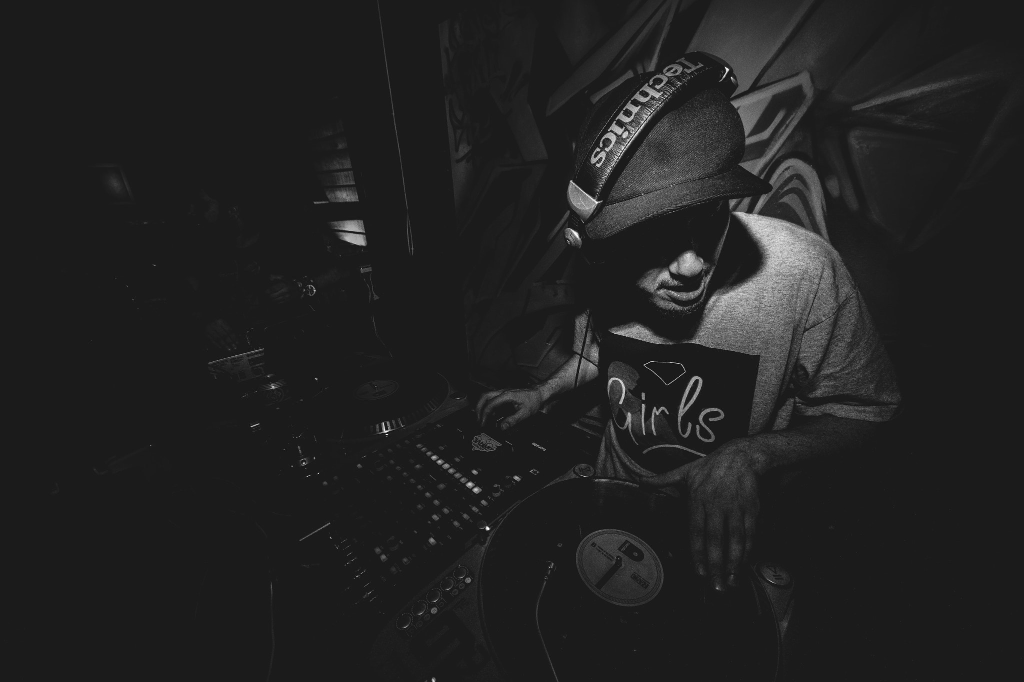Sigma 8-16mm F4.5-5.6 DC HSM sample photo. Dj peen photography