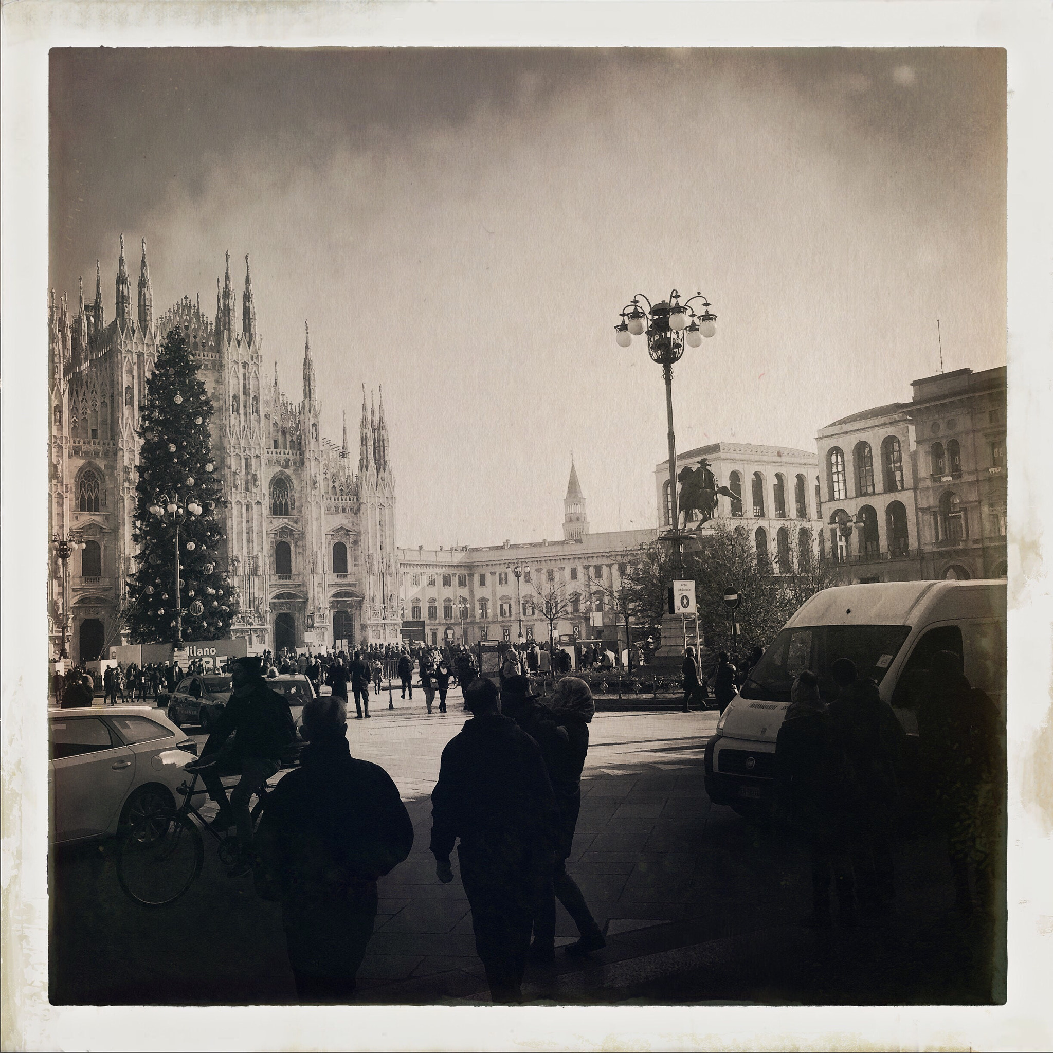 Hipstamatic 304 sample photo