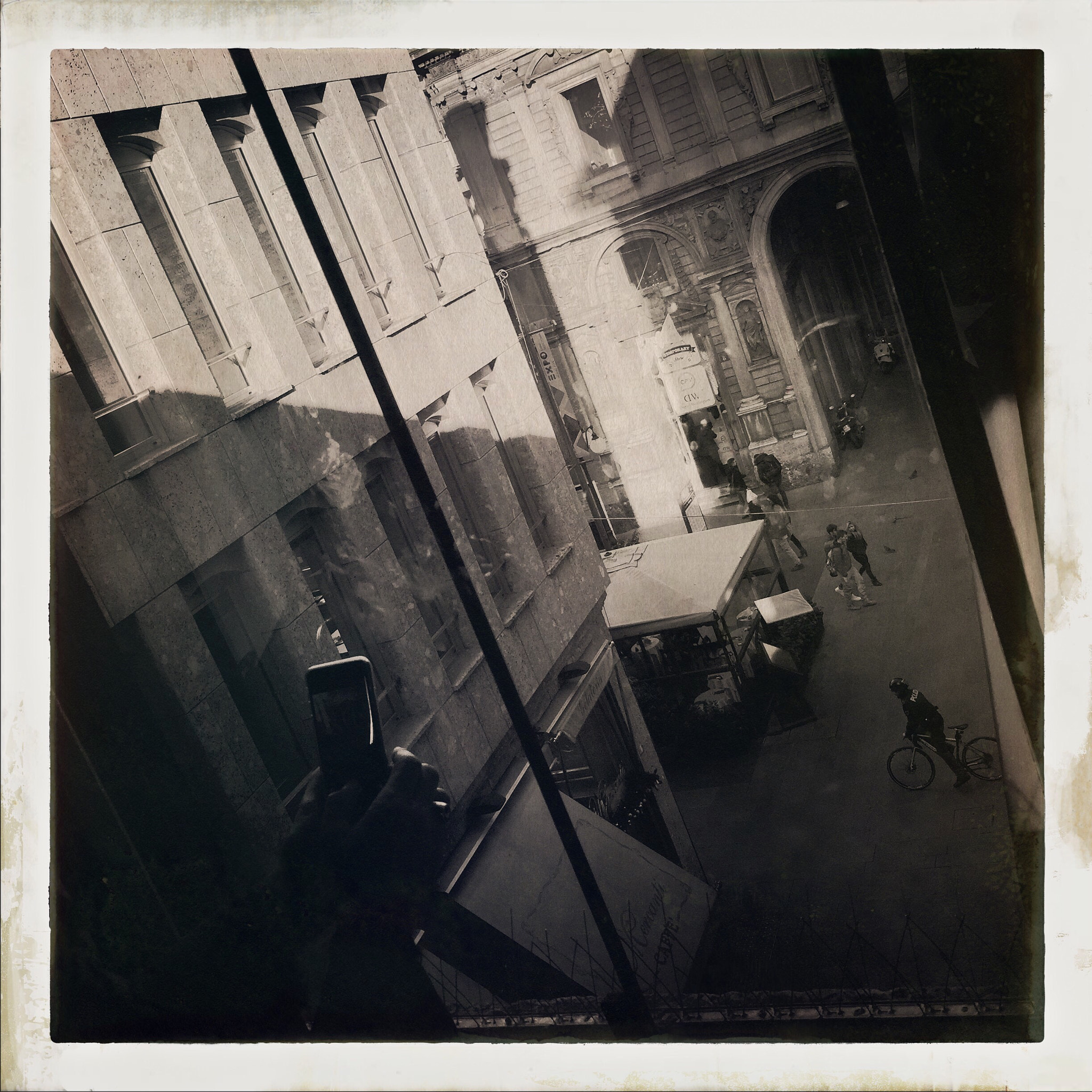 Hipstamatic 304 sample photo