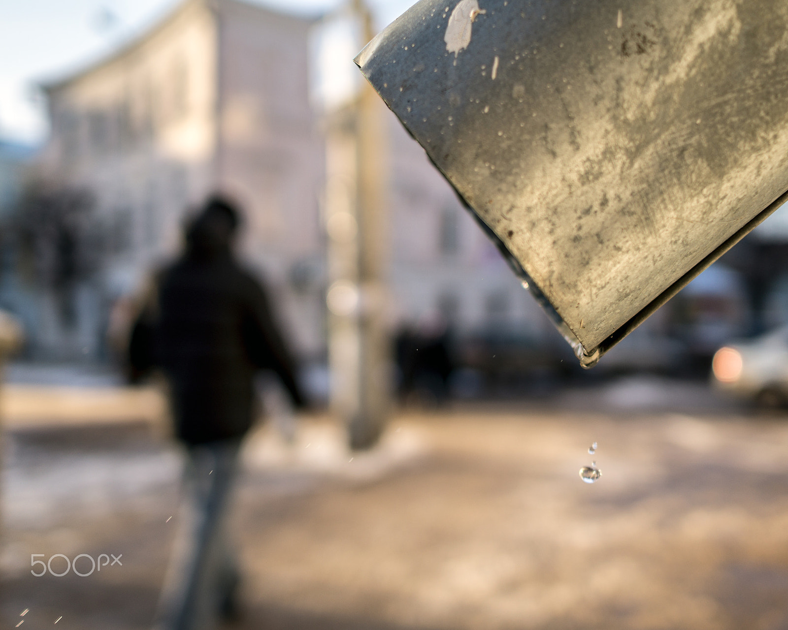 Sony Alpha a5000 (ILCE 5000) + Sony Sonnar T* E 24mm F1.8 ZA sample photo. Ice tears photography