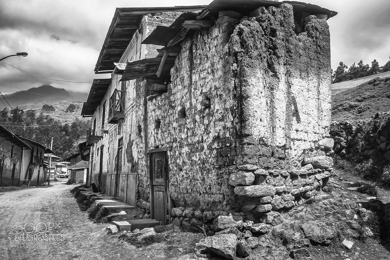 Sigma 18-200mm f/3.5-6.3 DC OS sample photo. Estragos del tiempo photography