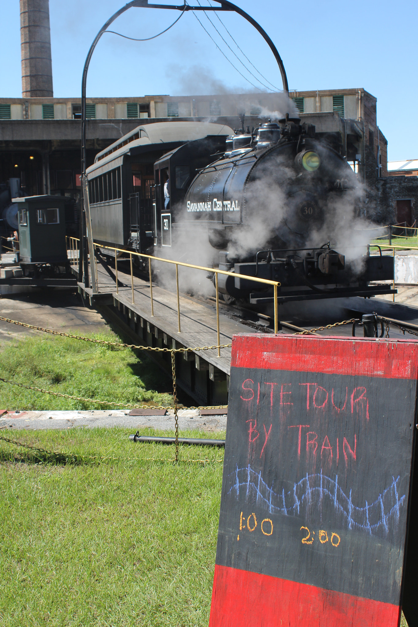 Canon EF 28-80mm f/3.5-5.6 sample photo. Site tour by train photography