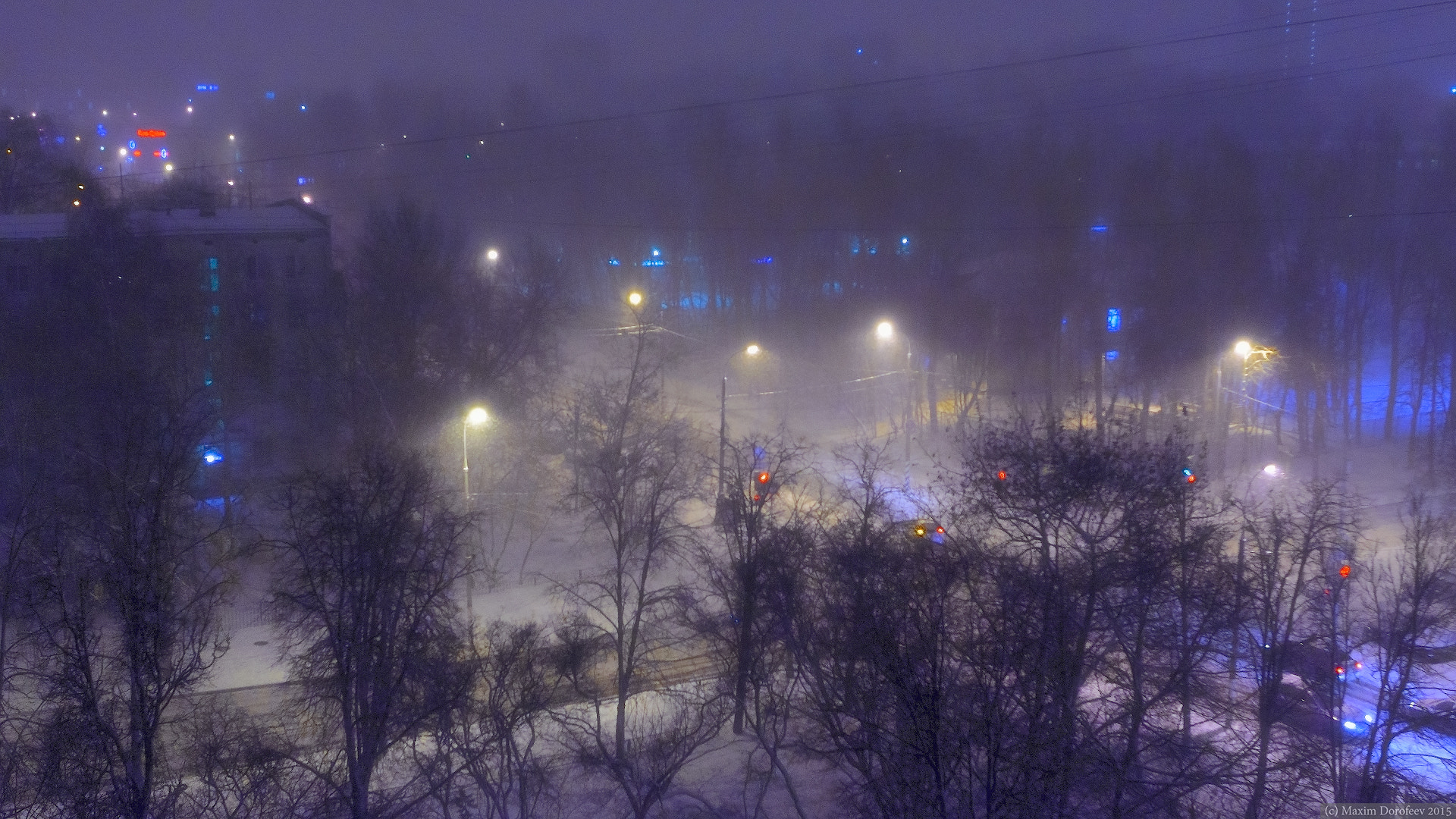Nikon D7000 + Nikon AF-S Nikkor 28mm F1.8G sample photo. Snow storm photography