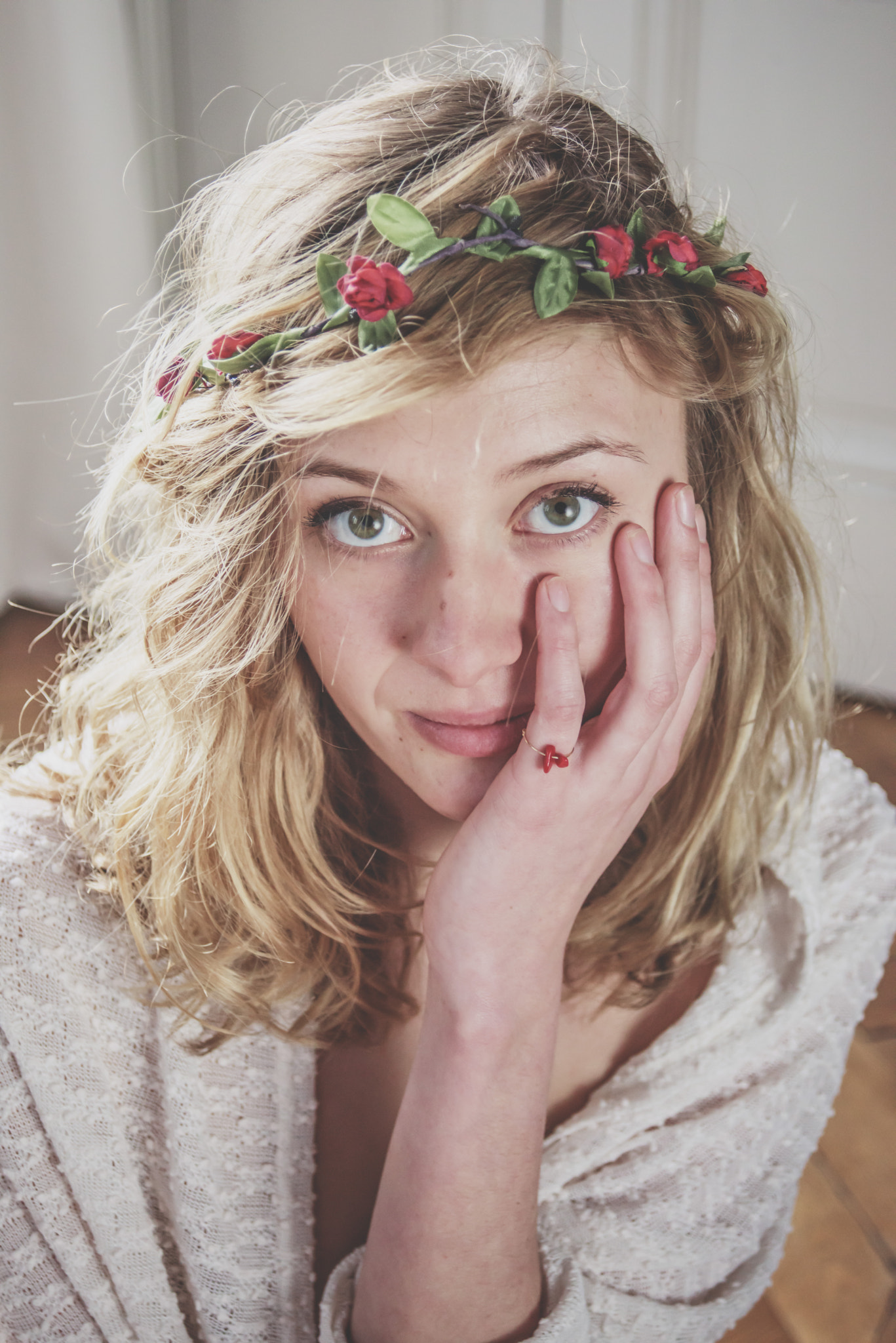 AF Zoom-Nikkor 28-80mm f/3.3-5.6G sample photo. Mila marin shooting photography