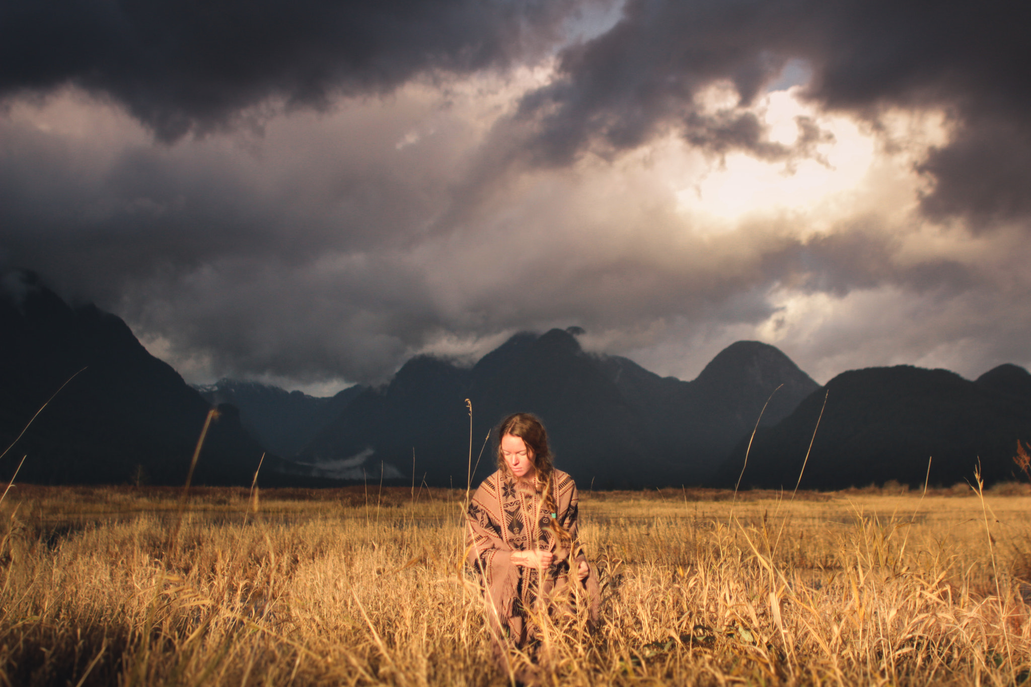 Canon EF 17-35mm f/2.8L + 1.4x sample photo. The moody mountains photography