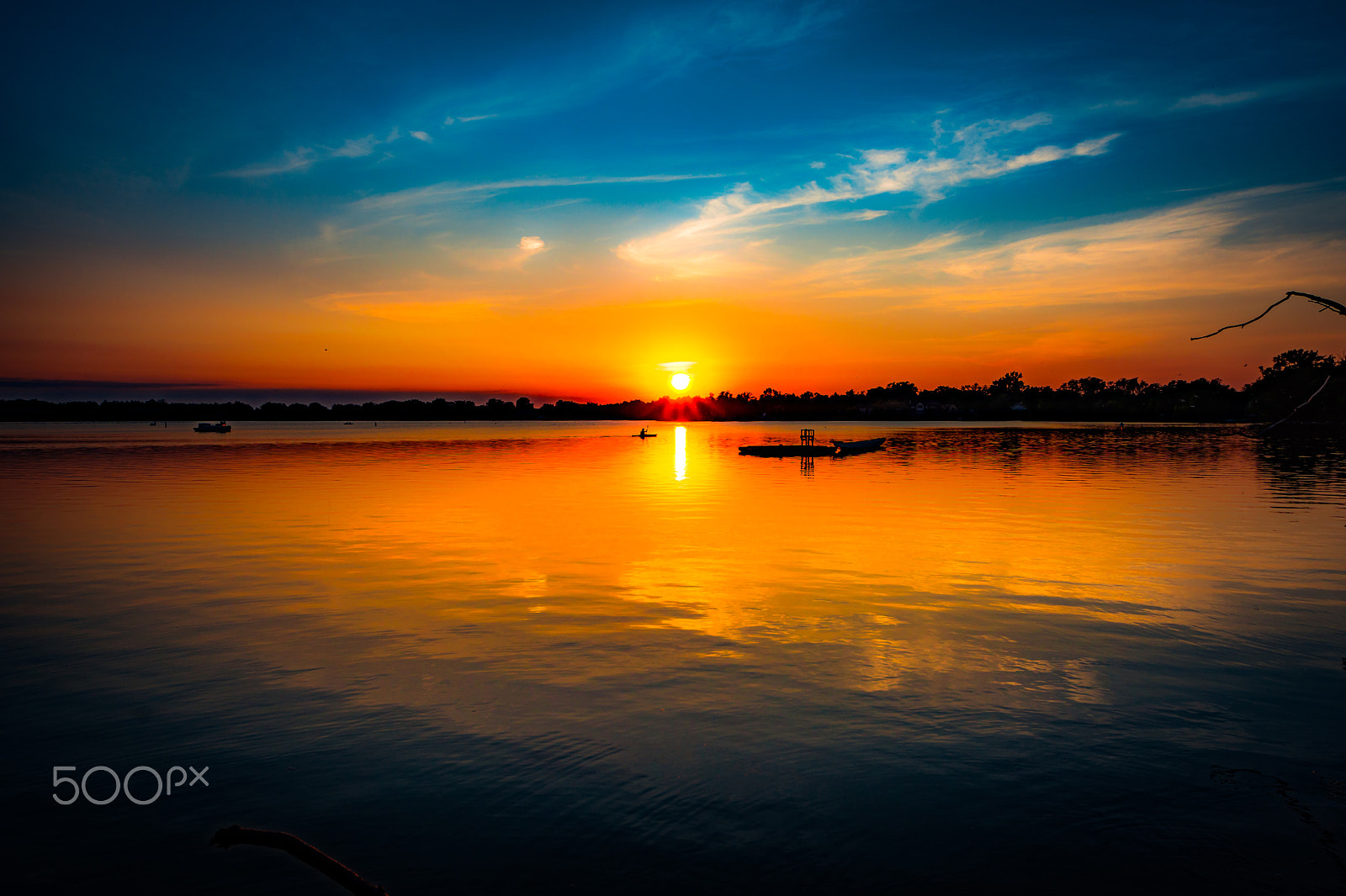 Sigma 8-16mm F4.5-5.6 DC HSM sample photo. Sunset lake 3 photography