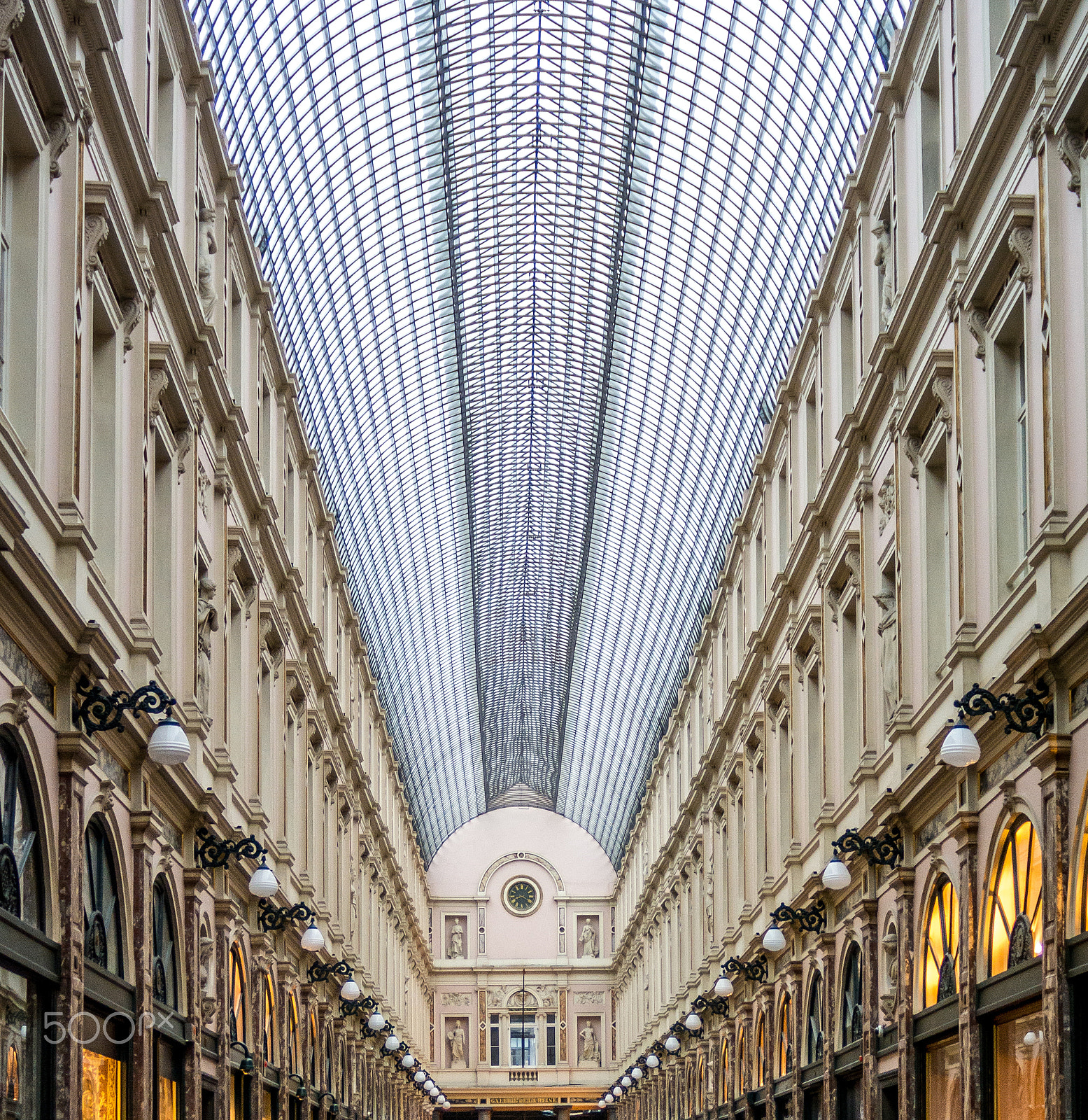 AF Zoom-Nikkor 28-80mm f/3.3-5.6G sample photo. Brussels historic building style. photography