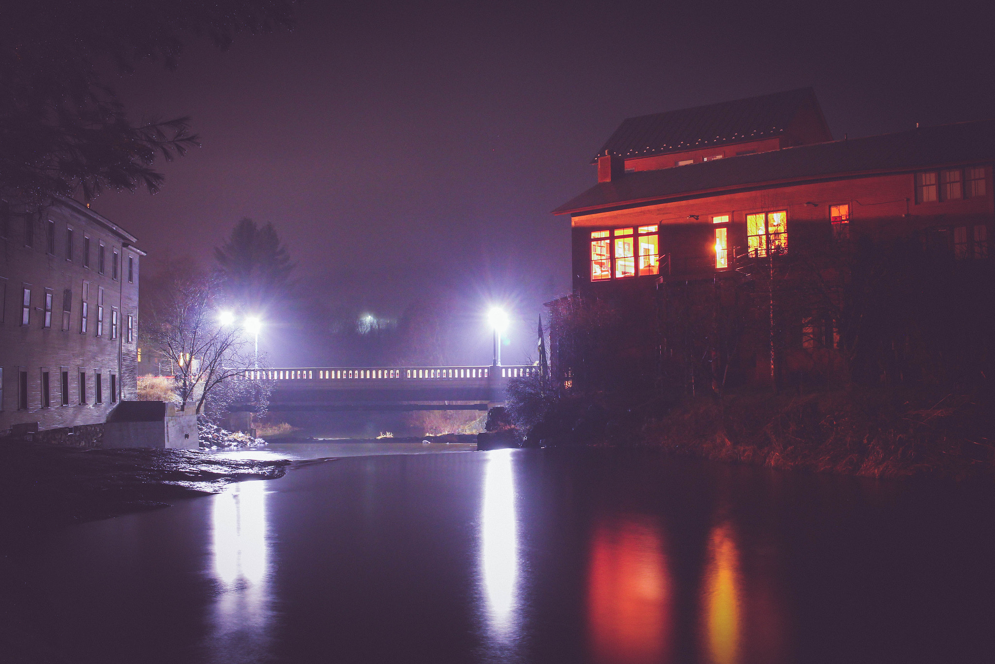 Canon EF-S 24mm F2.8 STM sample photo. Studio center and bridge photography