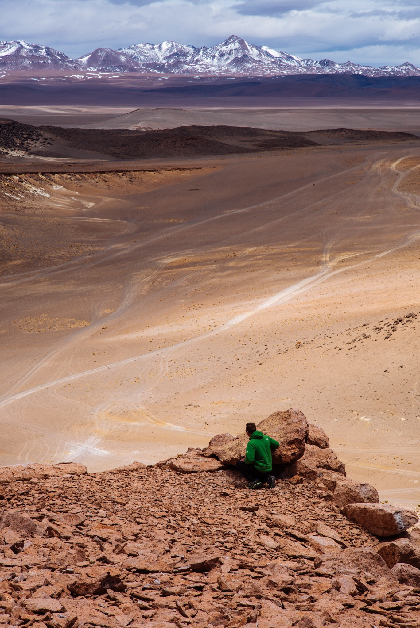 Leica Summarit-M 90mm F2.5 sample photo. Scouting over salar de tara, chile. photography