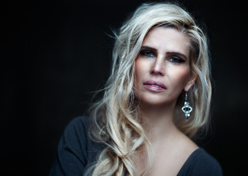 85mm F1.2 sample photo. Thorstenmeyer judyneuerhintergrund photography