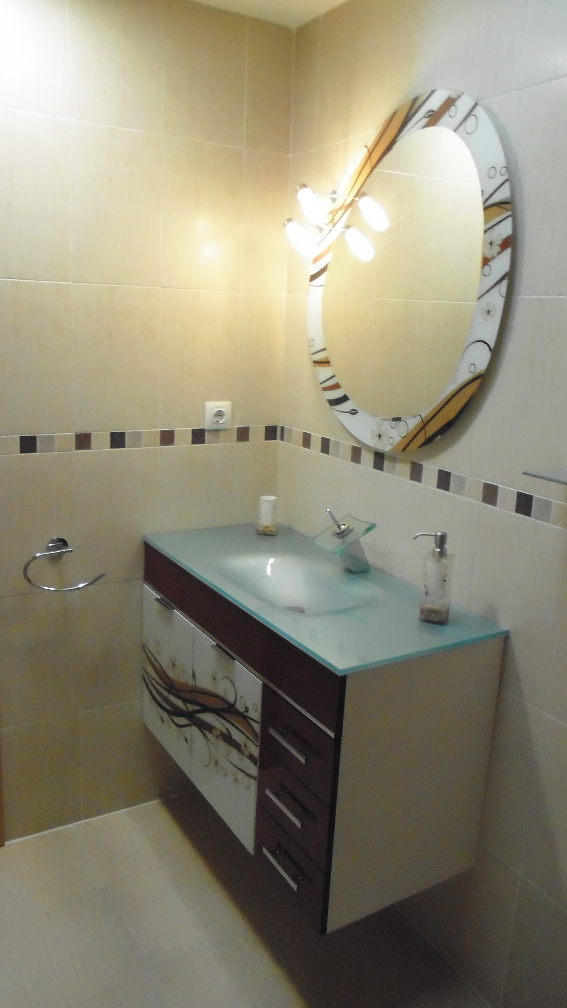 Sony DSC-W670 sample photo. Duplex for sale. spain photography