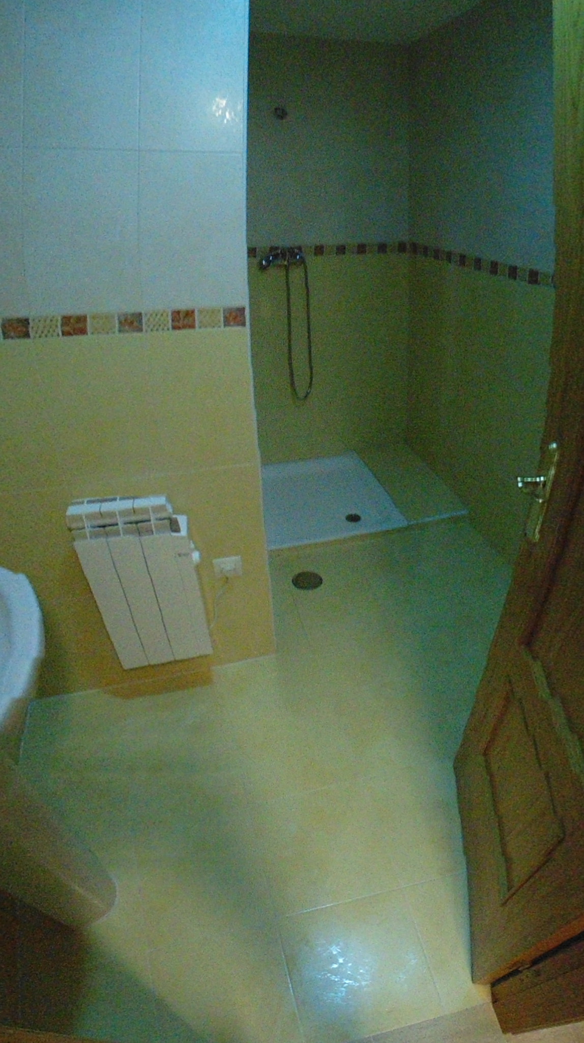Sony DSC-W670 sample photo. Duplex for sale. spain photography