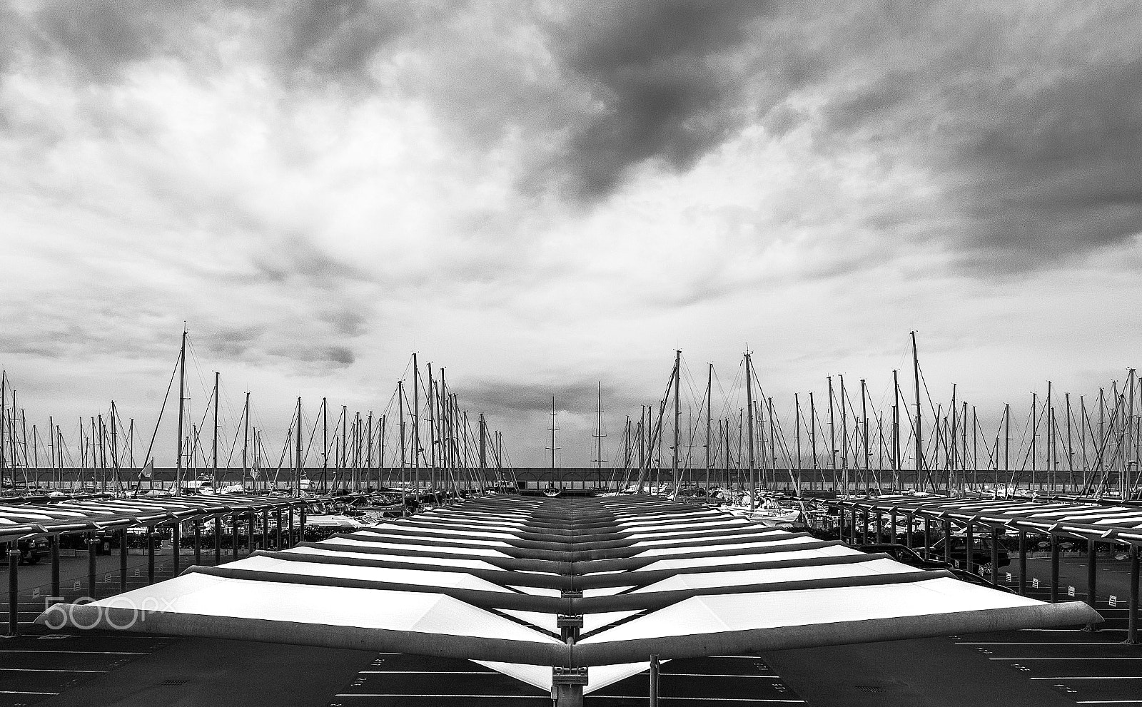 Sigma 12-24mm F4.5-5.6 II DG HSM sample photo. ..harmonic confusion.. photography
