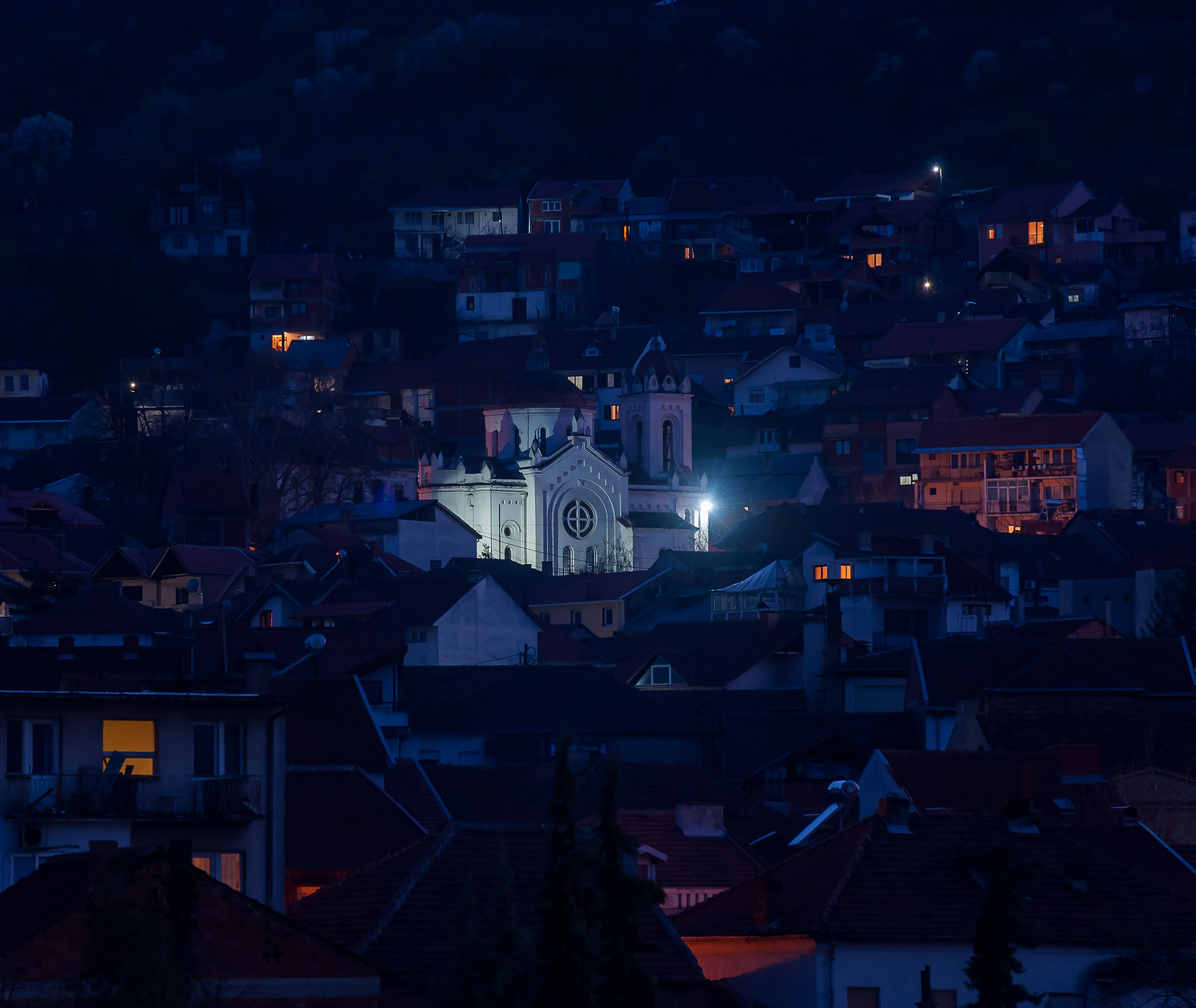 AF-S Zoom-Nikkor 80-200mm f/2.8D IF-ED sample photo. Old strumica district photography