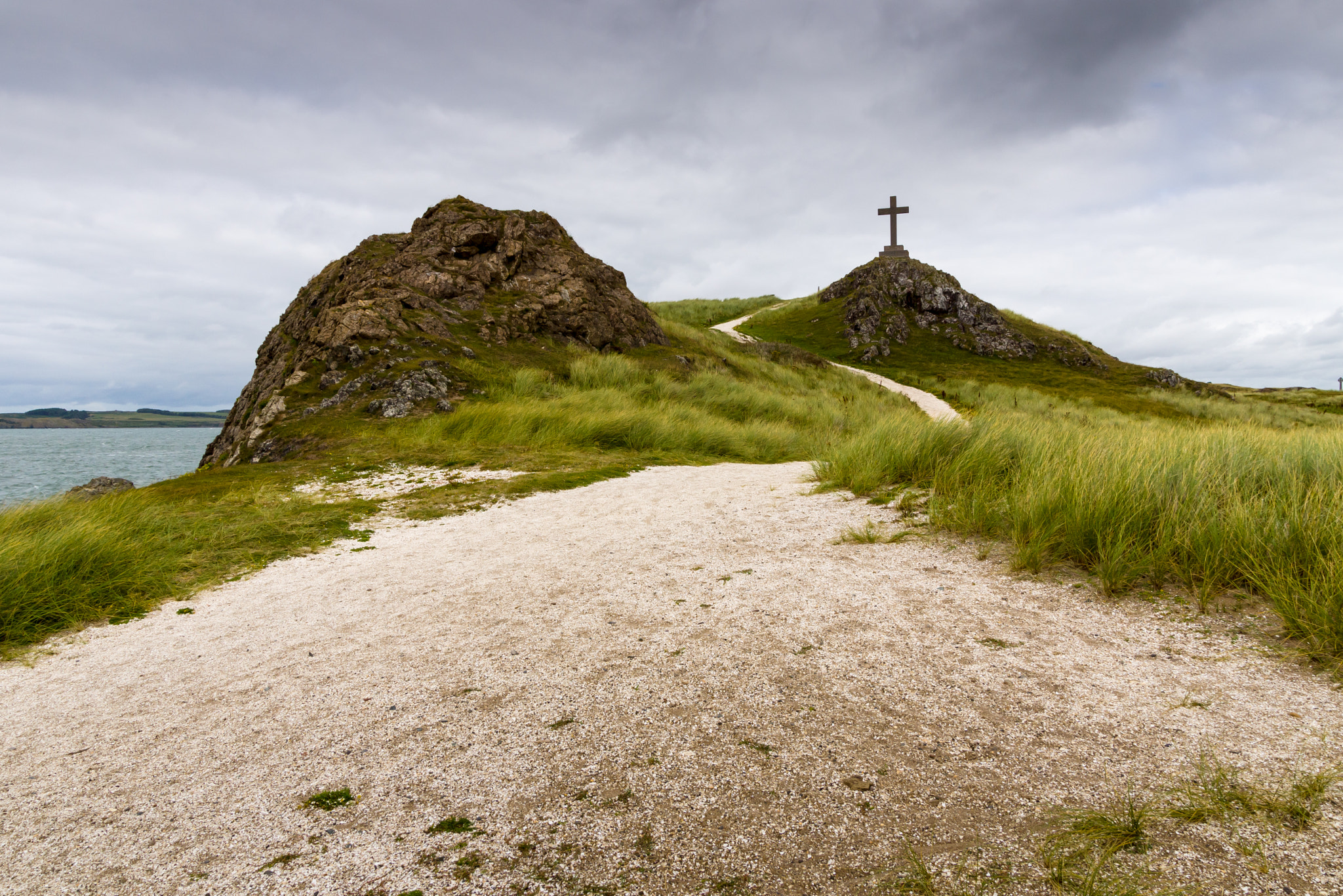 Sony SLT-A65 (SLT-A65V) sample photo. Ynys llanddwyn cross photography