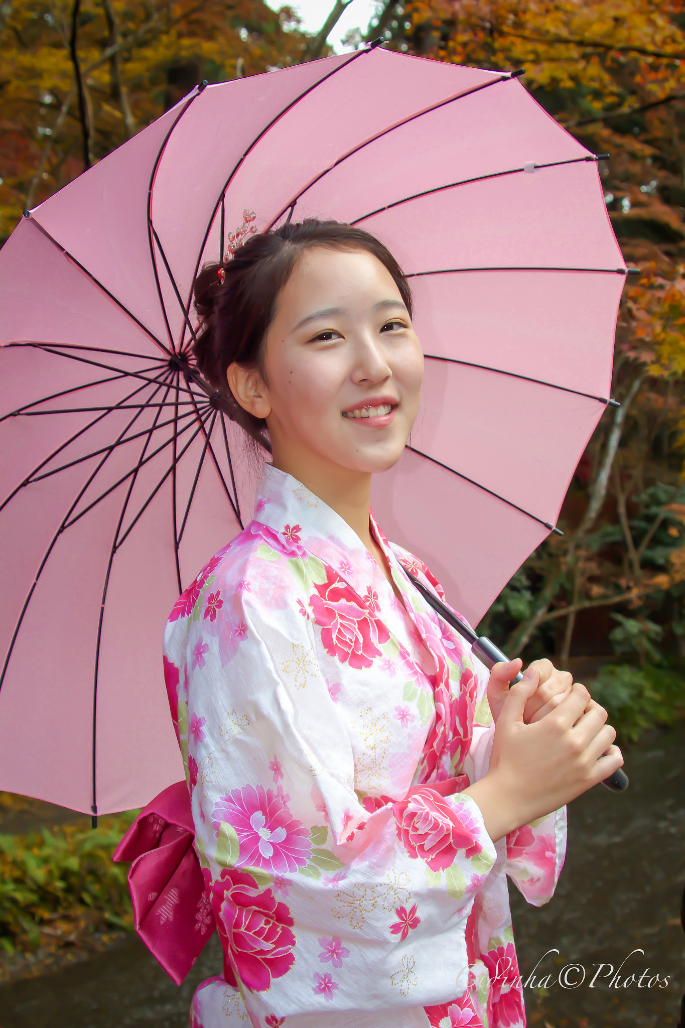 Canon EF 35-350mm F3.5-5.6L USM sample photo. Megume photography